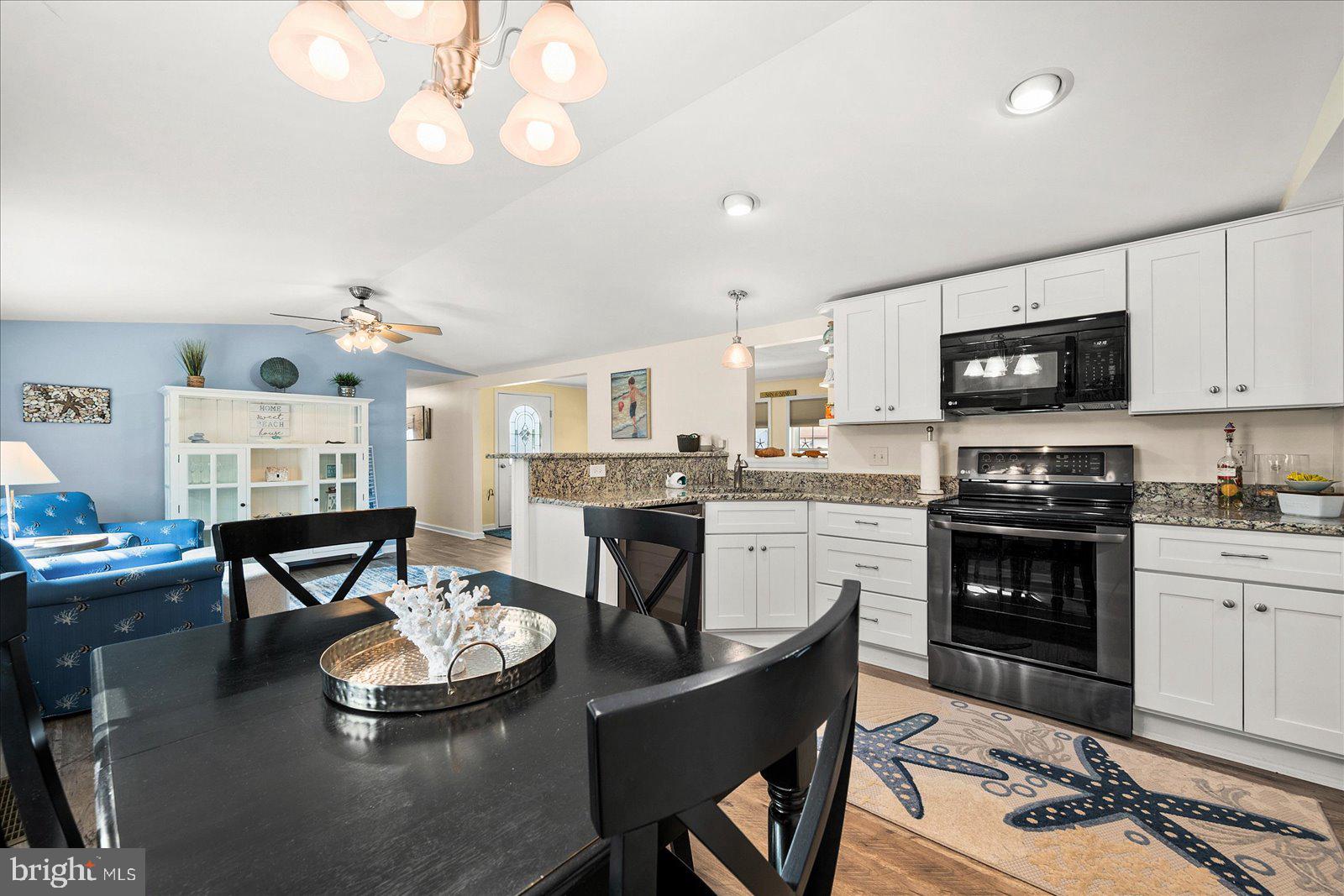 MONTEGO BAY - Residential