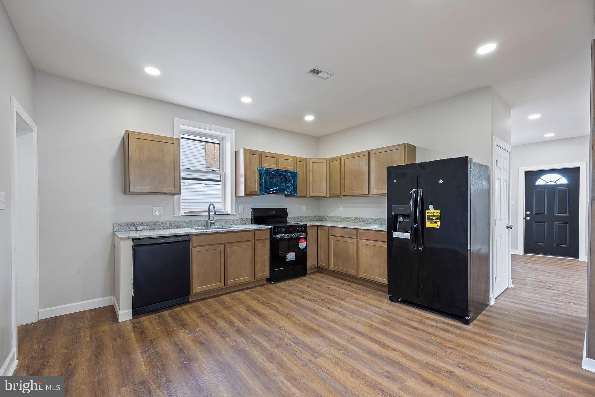 UPPER PARK HEIGHTS - Residential
