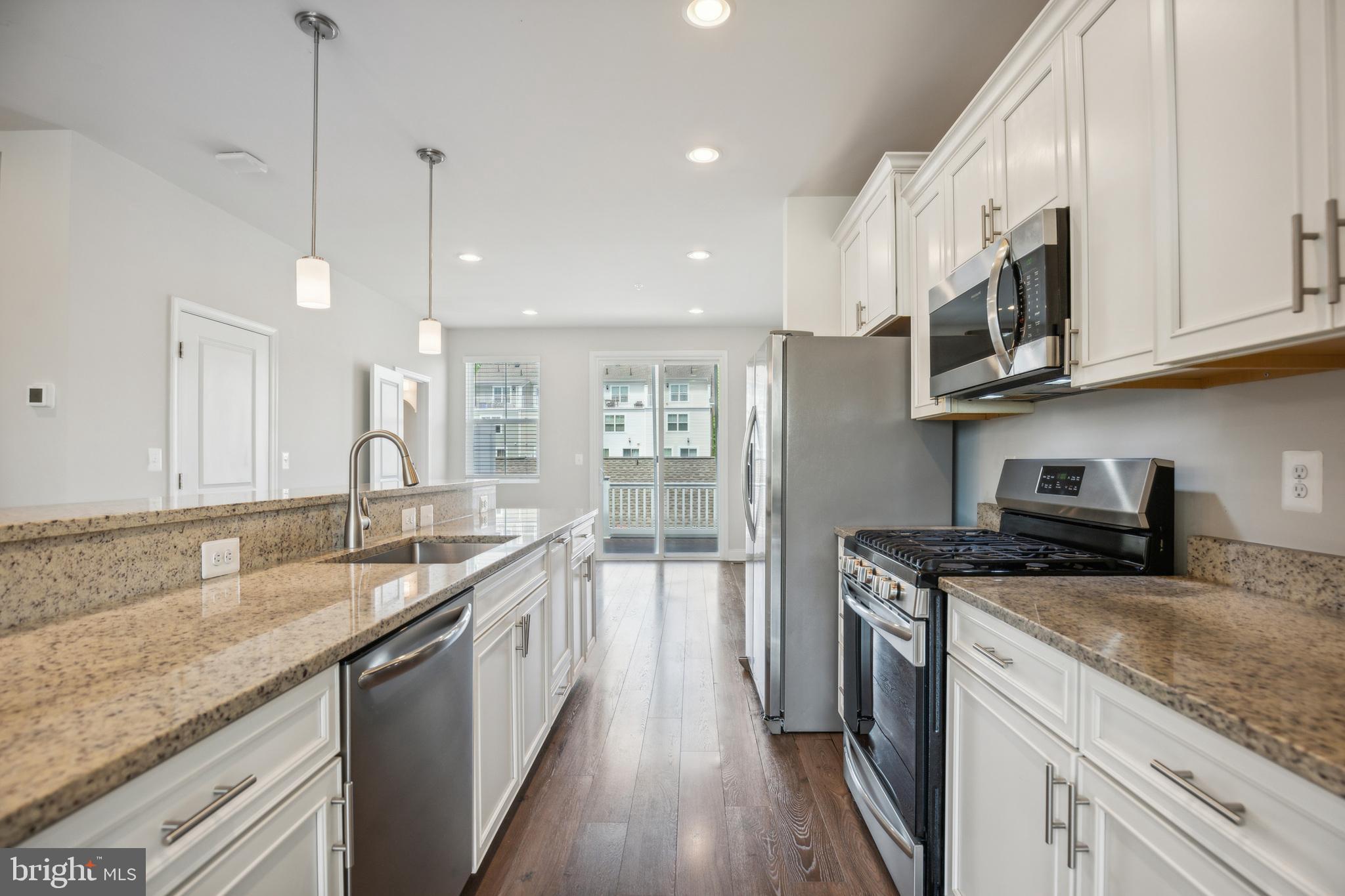 STONEHAVEN - Residential Lease