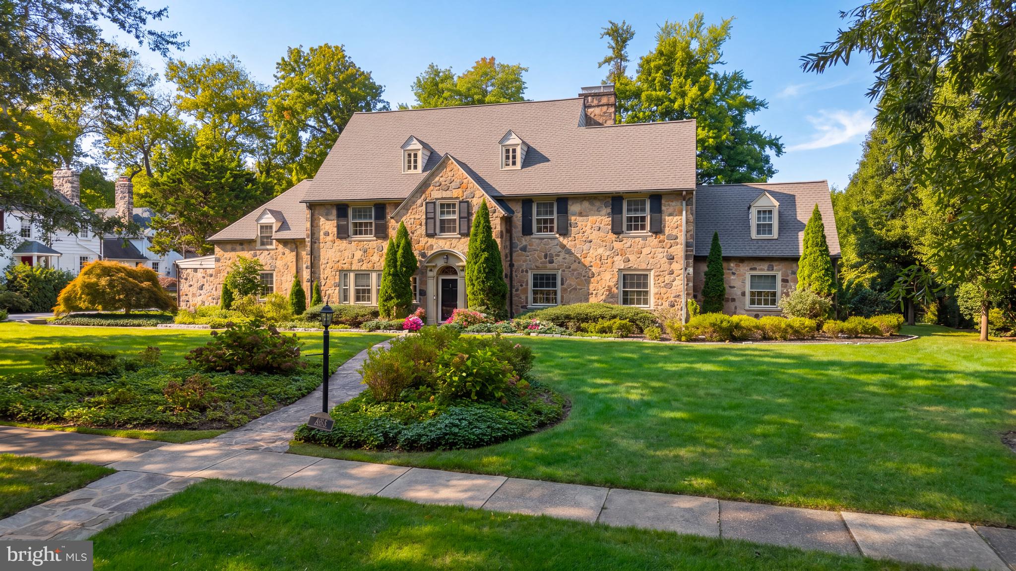 1103 HOPETON ROAD