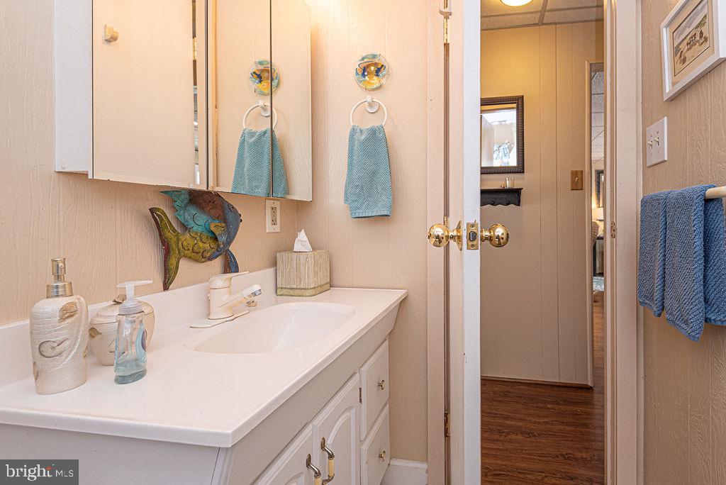 OCEAN PINES - BAY COLONY - Residential