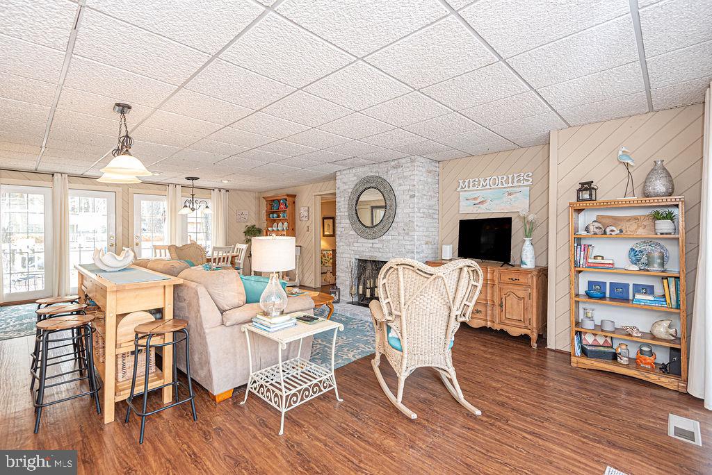 OCEAN PINES - BAY COLONY - Residential