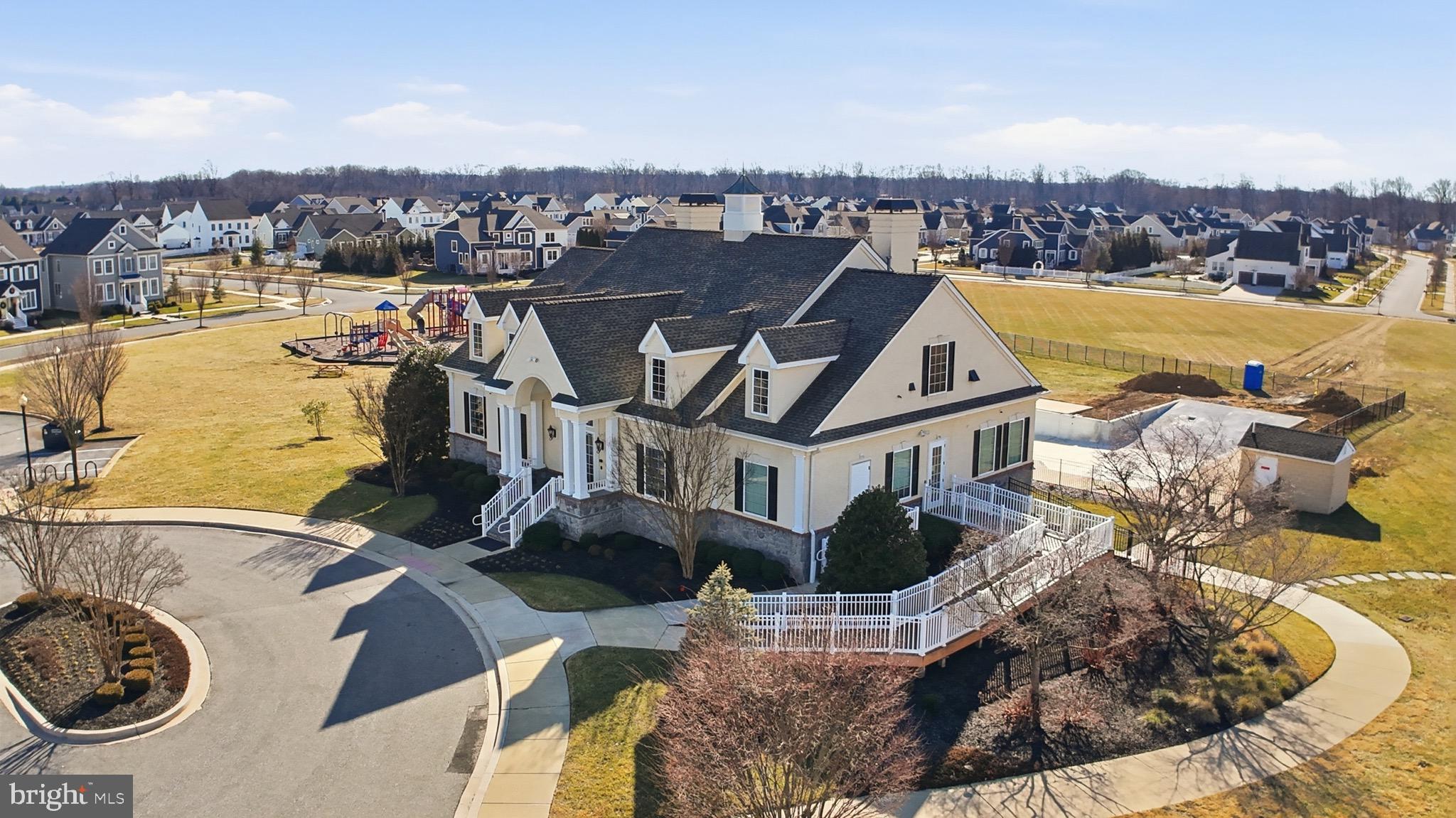 PARKSIDE - Residential