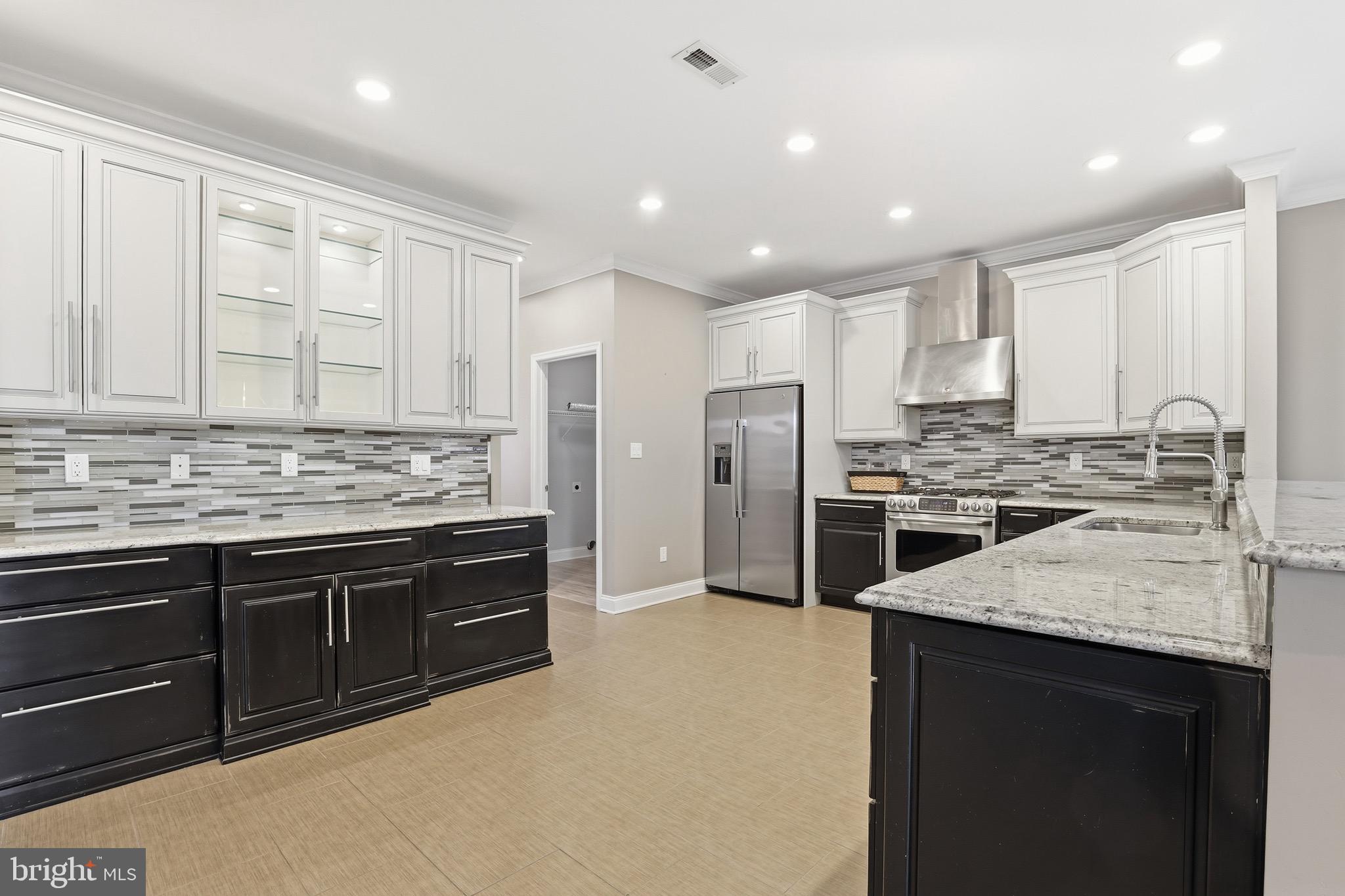 PARKSIDE - Residential