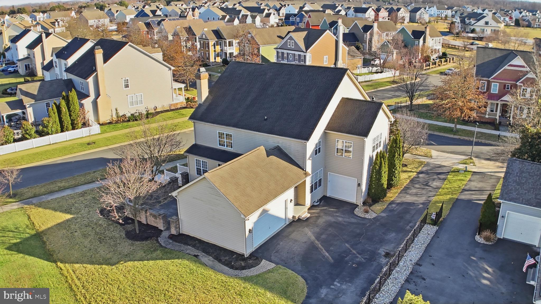 PARKSIDE - Residential