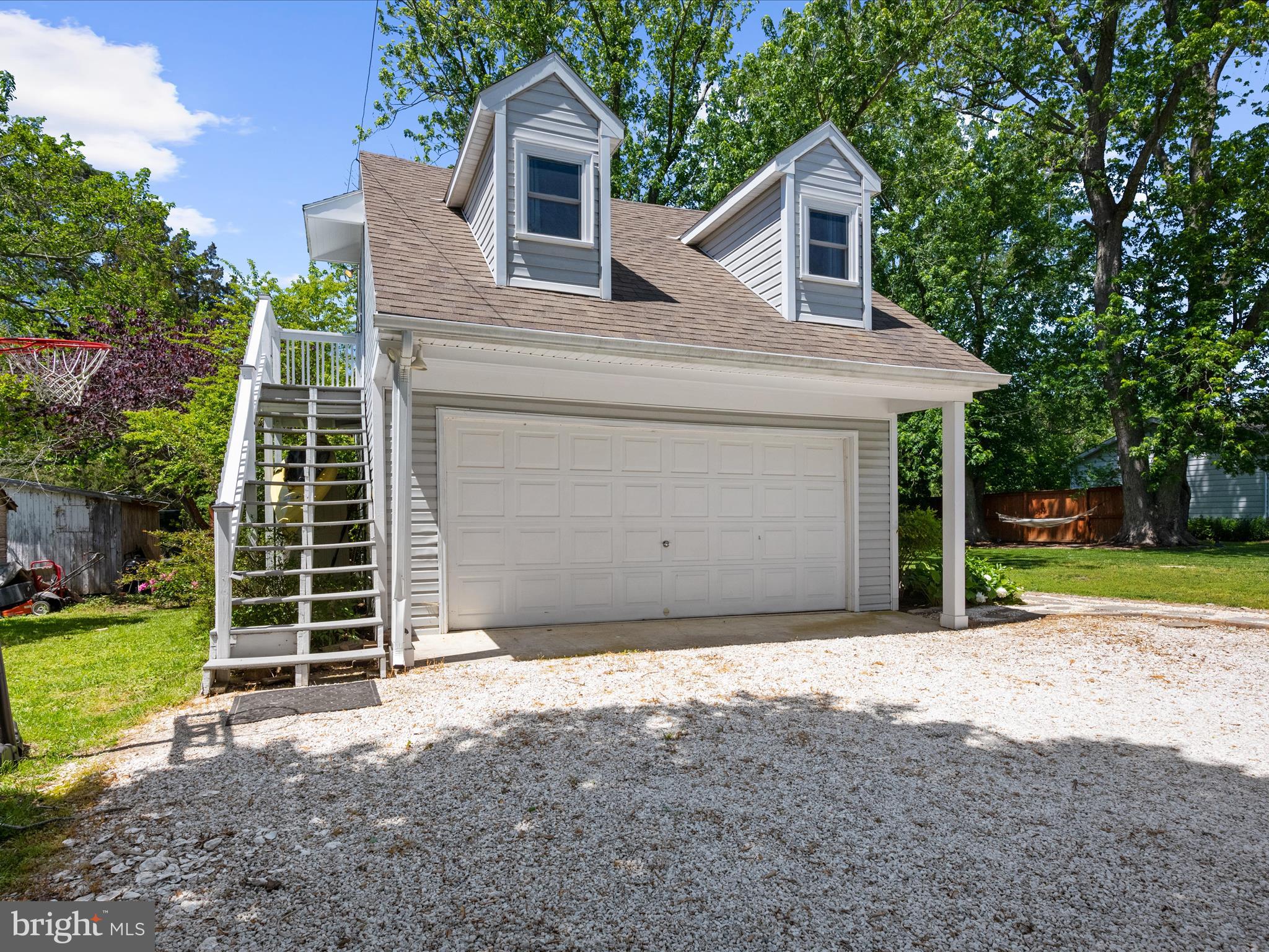 NEWCOMB - Residential