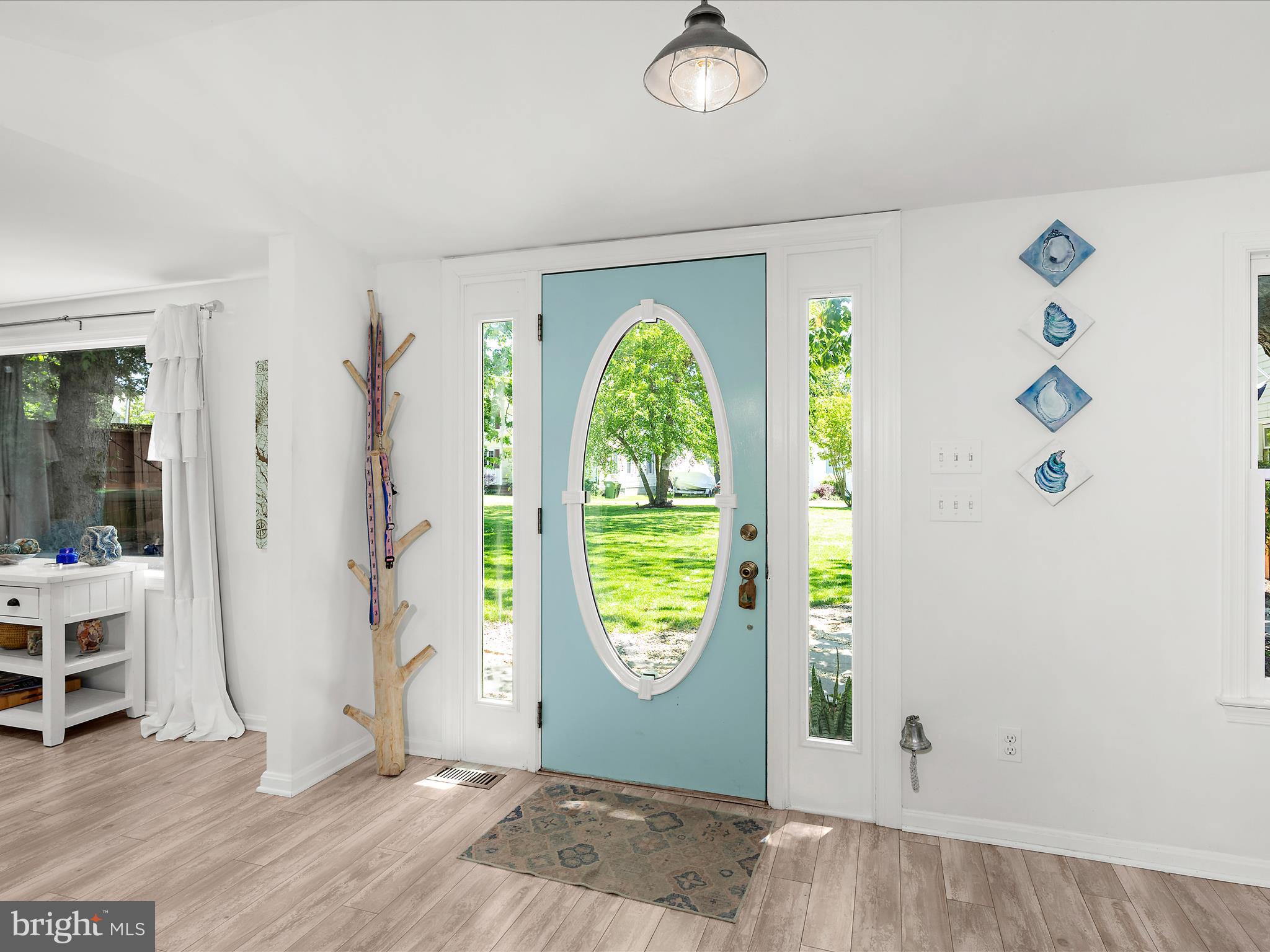 7392 BACK STREET