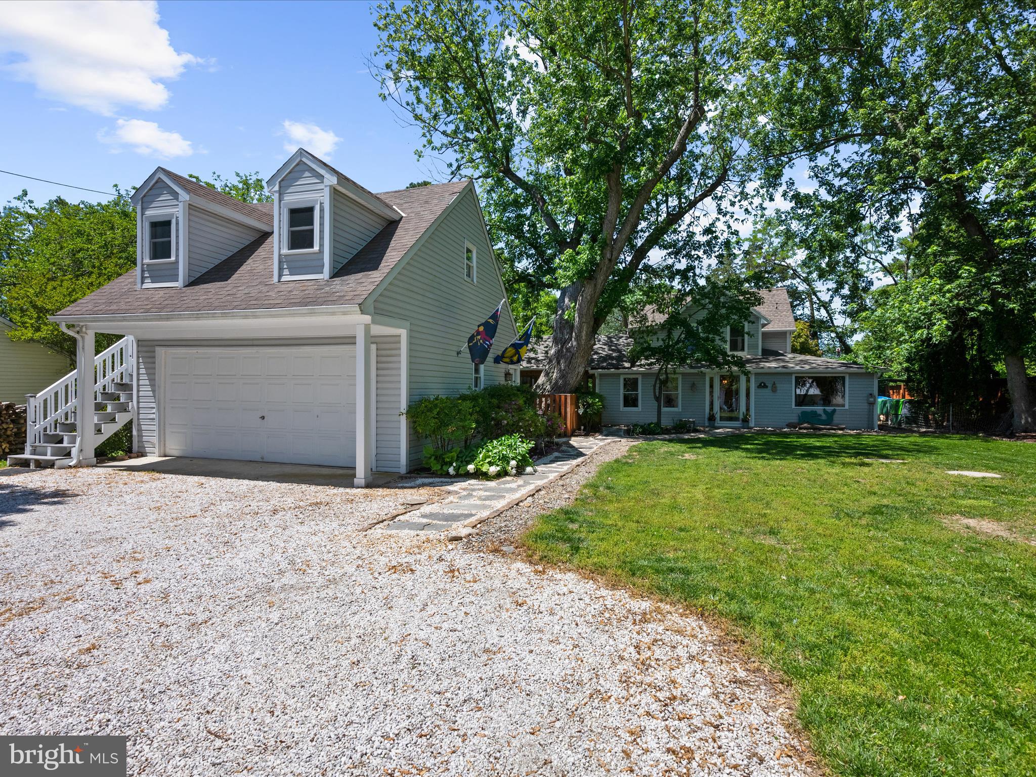 NEWCOMB - Residential