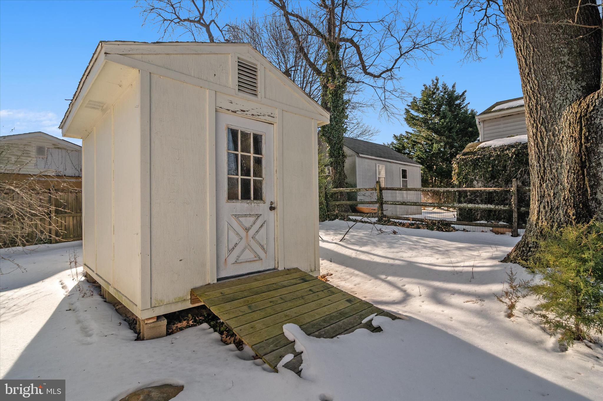 CAPE ST CLAIRE - Residential