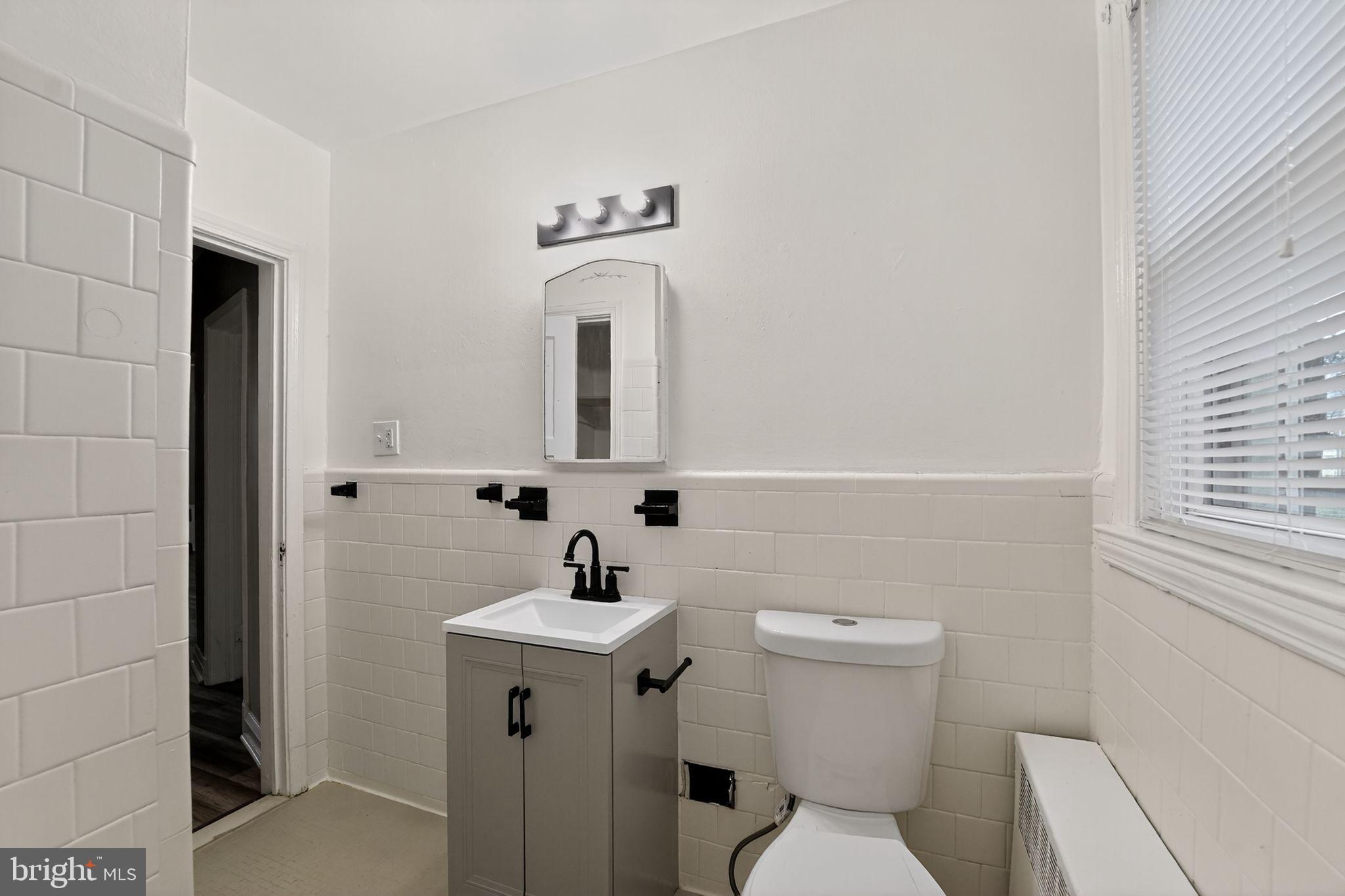 CEDARCROFT HISTORIC DISTRICT - Residential Lease