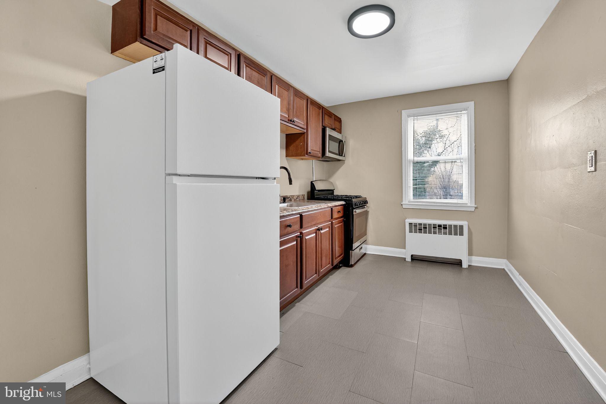 CEDARCROFT HISTORIC DISTRICT - Residential Lease