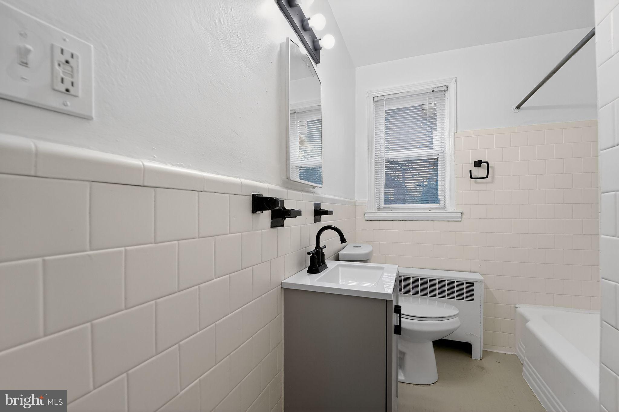 CEDARCROFT HISTORIC DISTRICT - Residential Lease