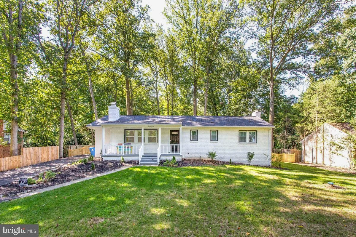 9221 Weant Drive, Great Falls, VA 22066