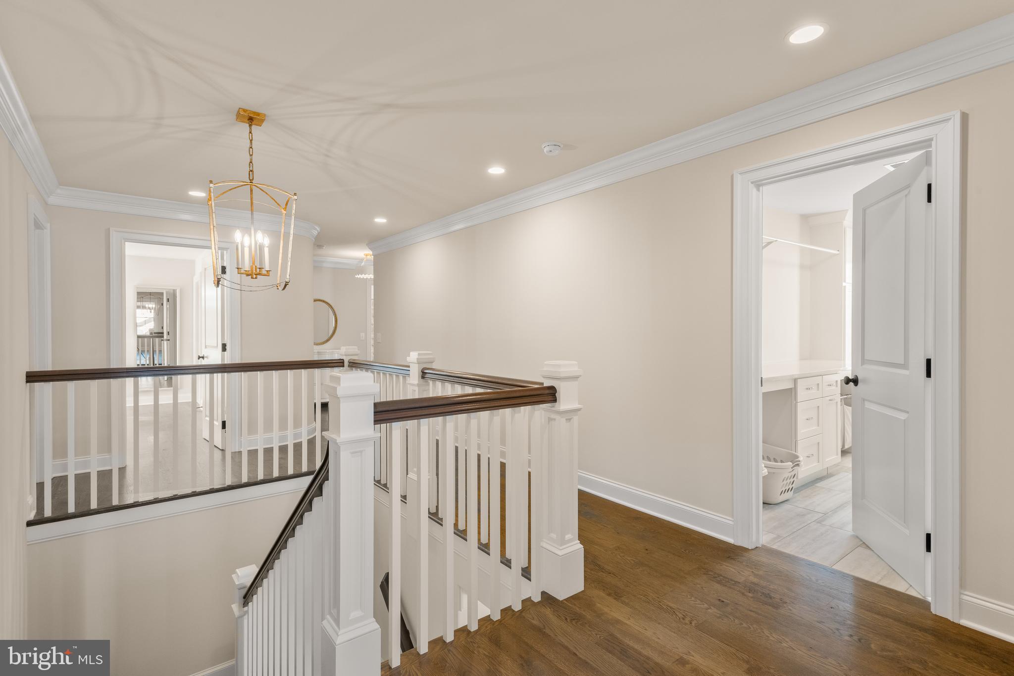 CEDAR RUN - Residential