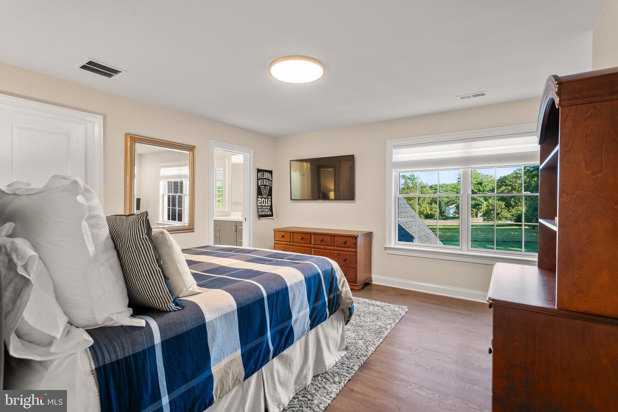 CEDAR RUN - Residential