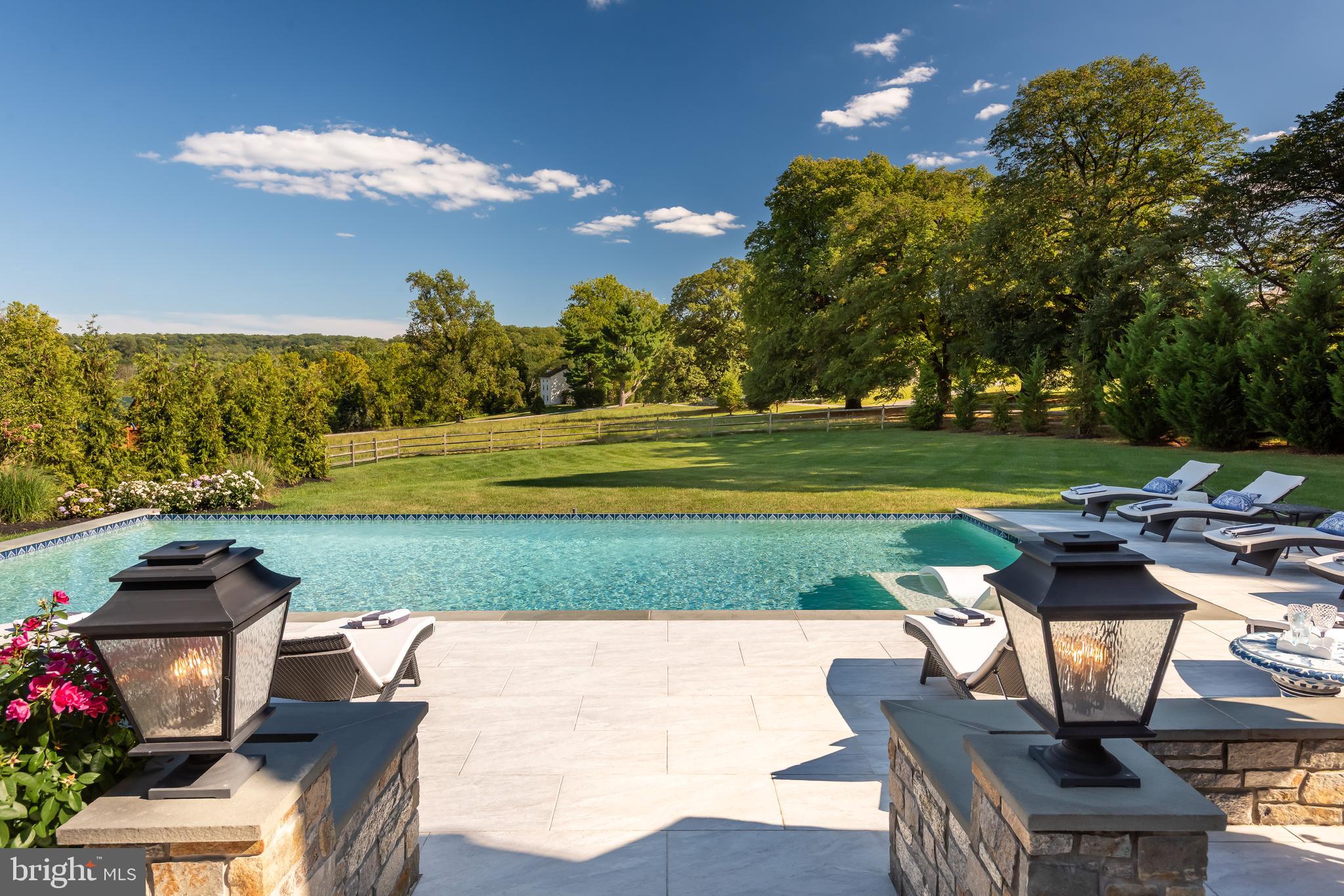 CEDAR RUN - Residential