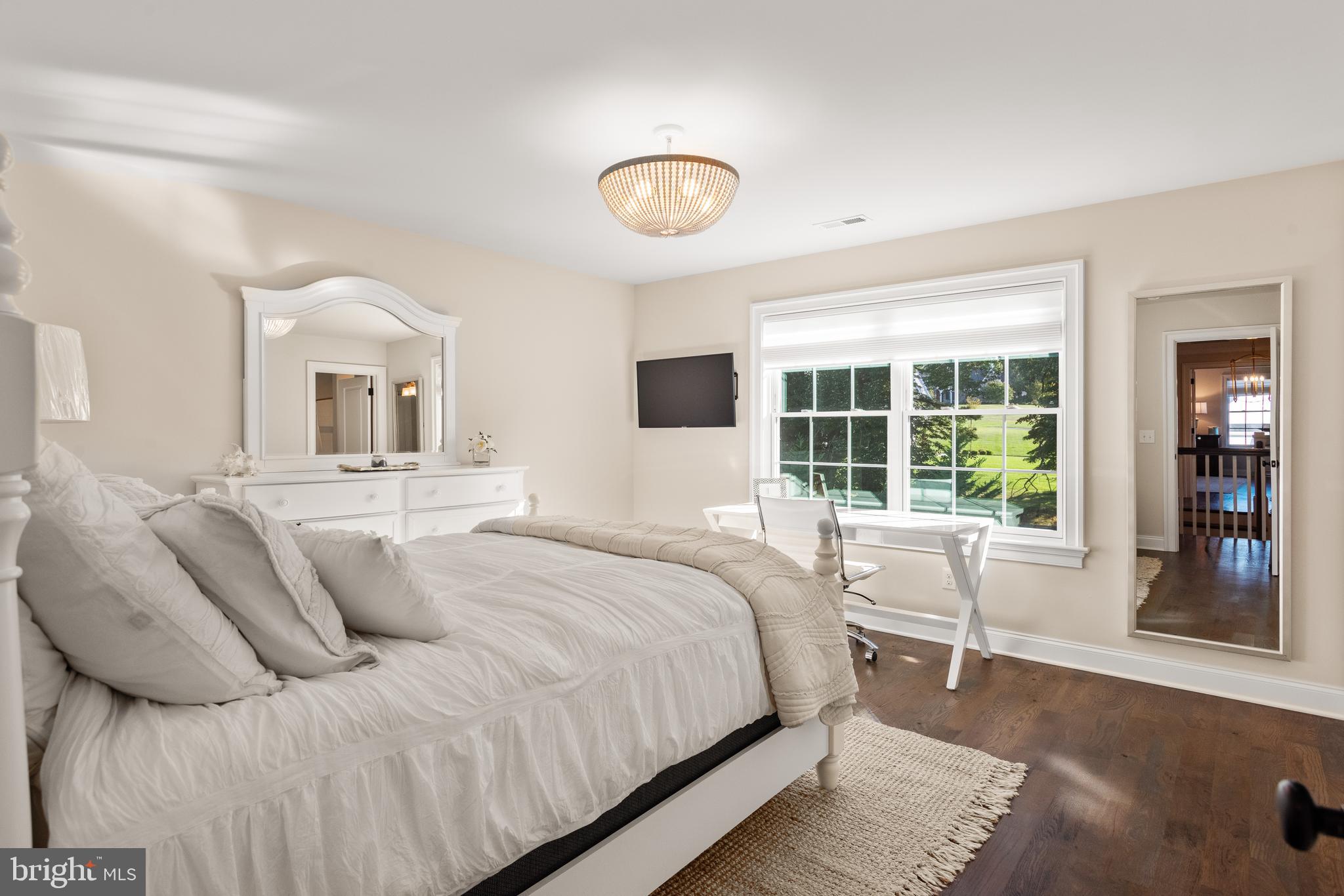 CEDAR RUN - Residential