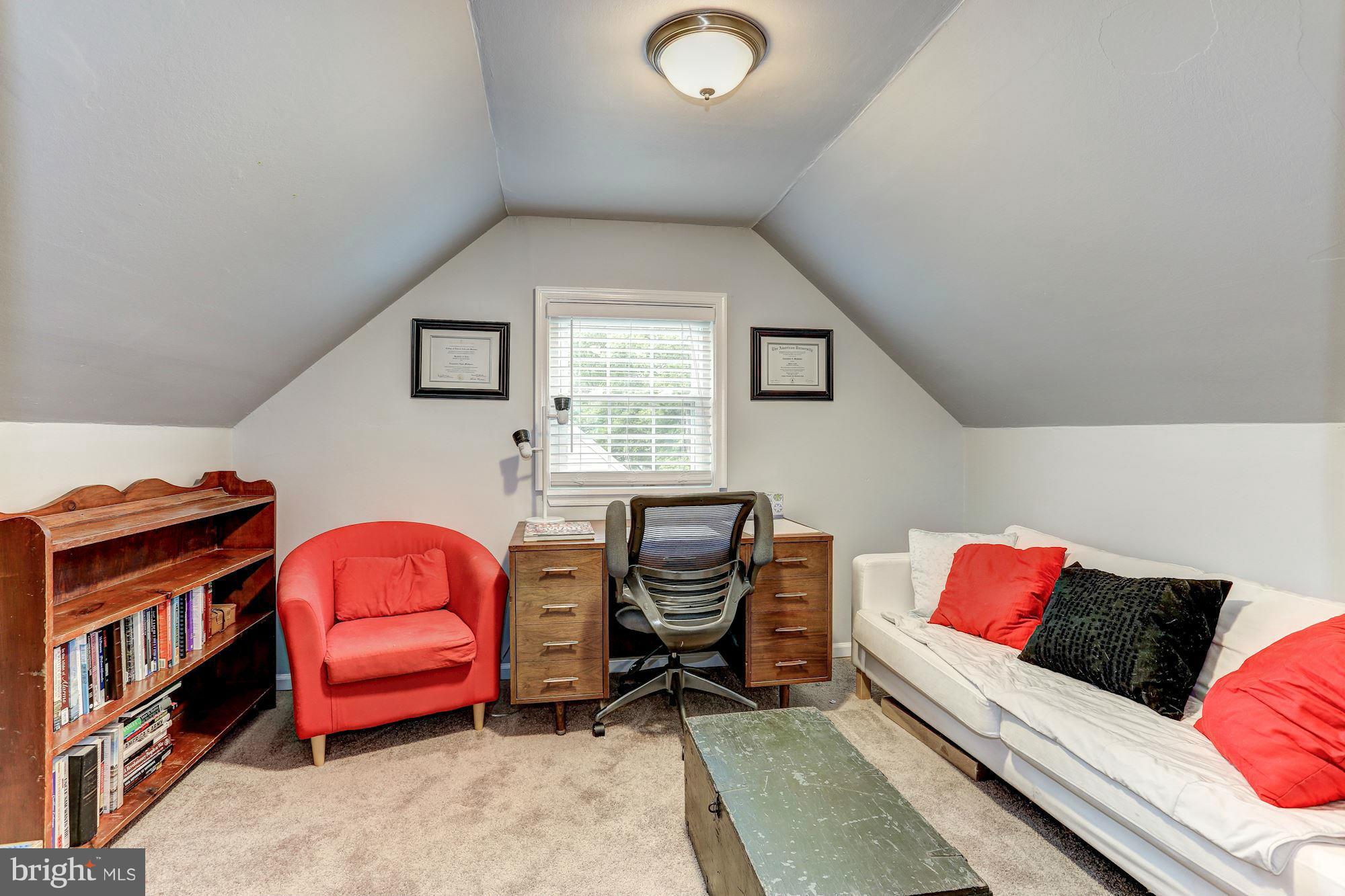 MANASSAS PARK - Residential