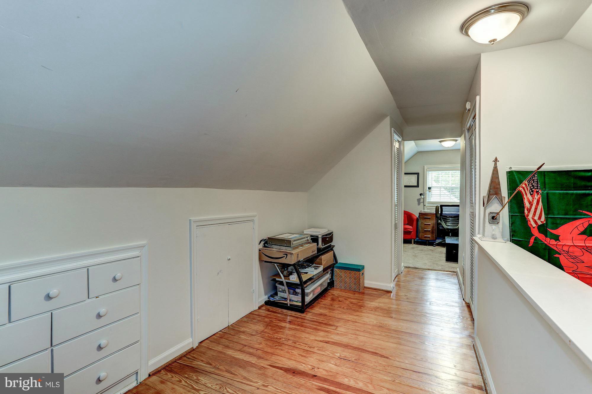 MANASSAS PARK - Residential