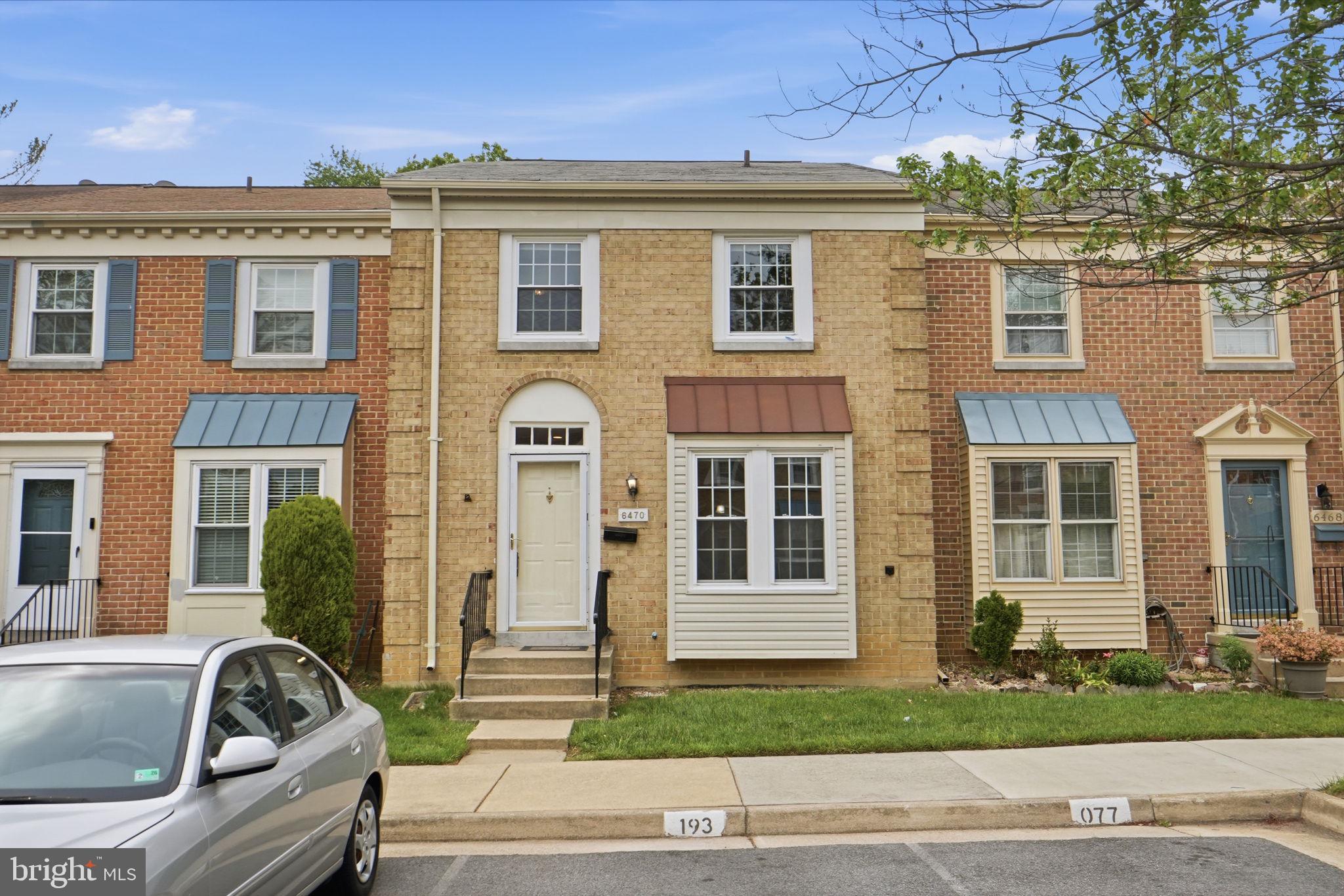 SPRINGFIELD SQUARE - Residential