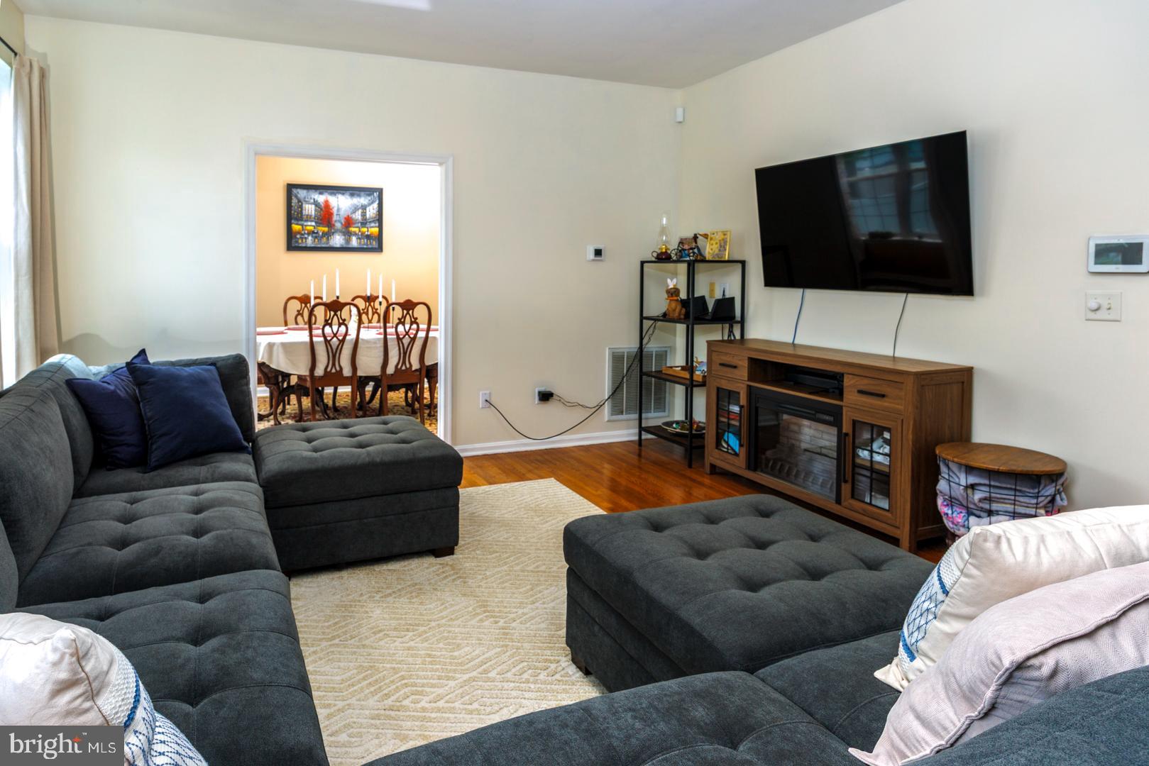 PATRIOT SQUARE - Residential