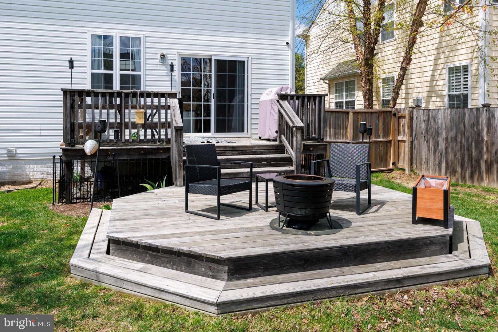 PATRIOT SQUARE - Residential