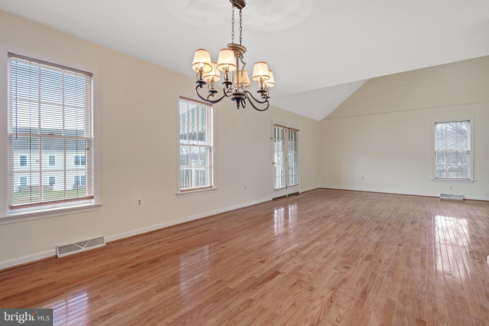SUMMIT HILLS - Residential