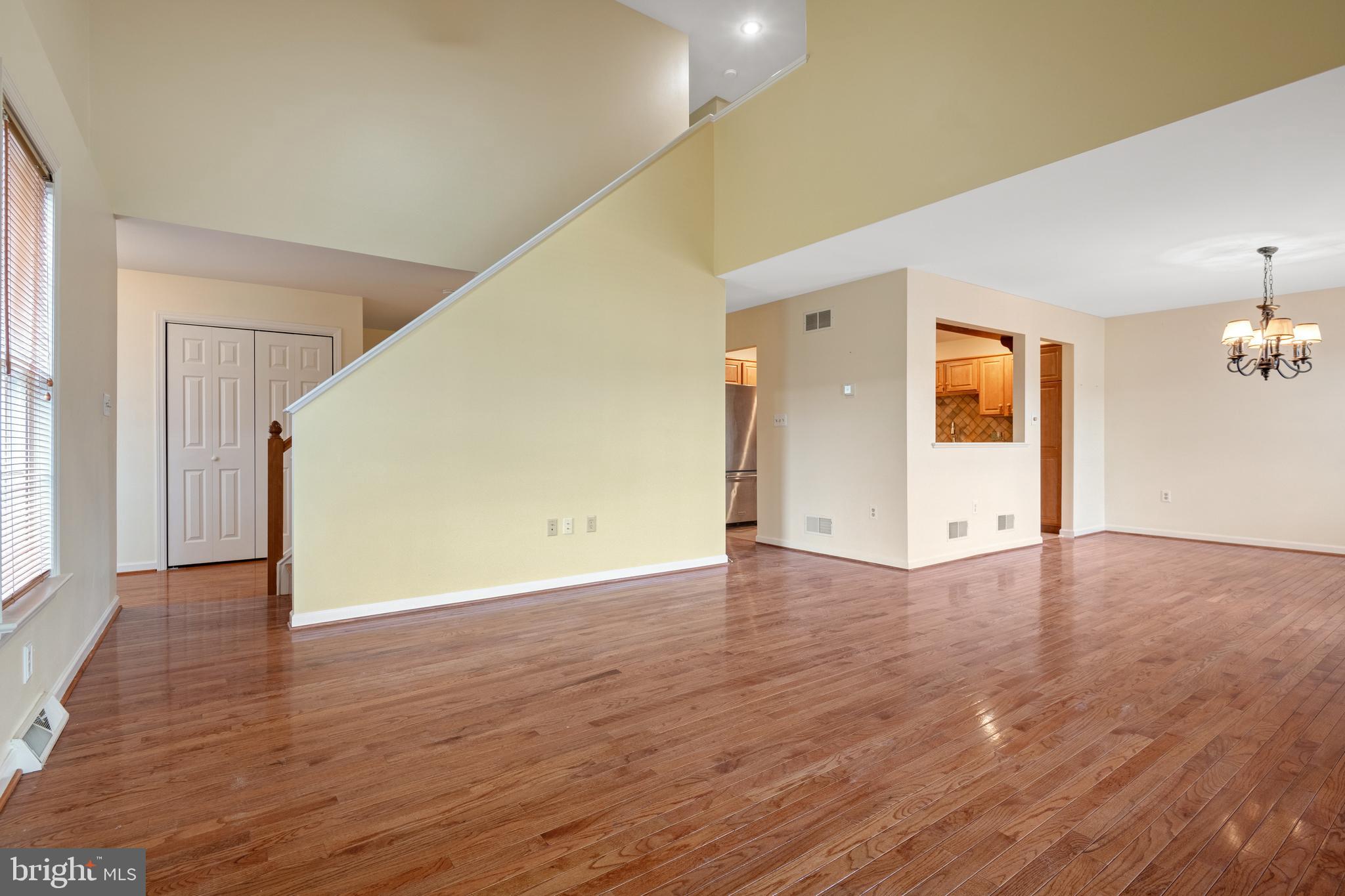 SUMMIT HILLS - Residential
