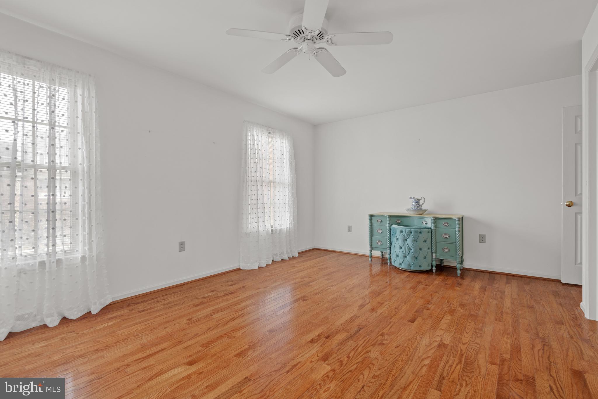 SUMMIT HILLS - Residential