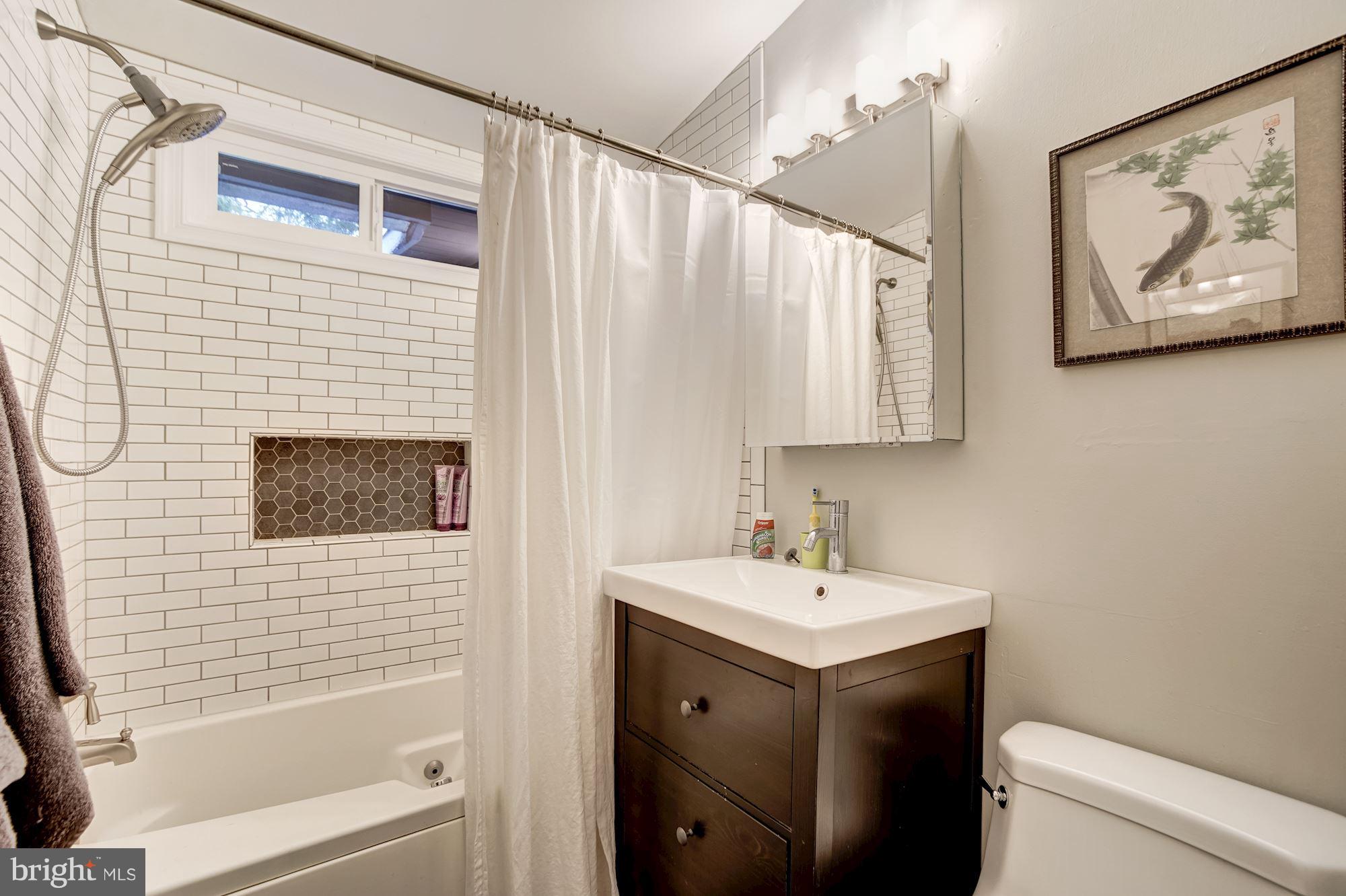 HOLMES RUN ACRES - Residential