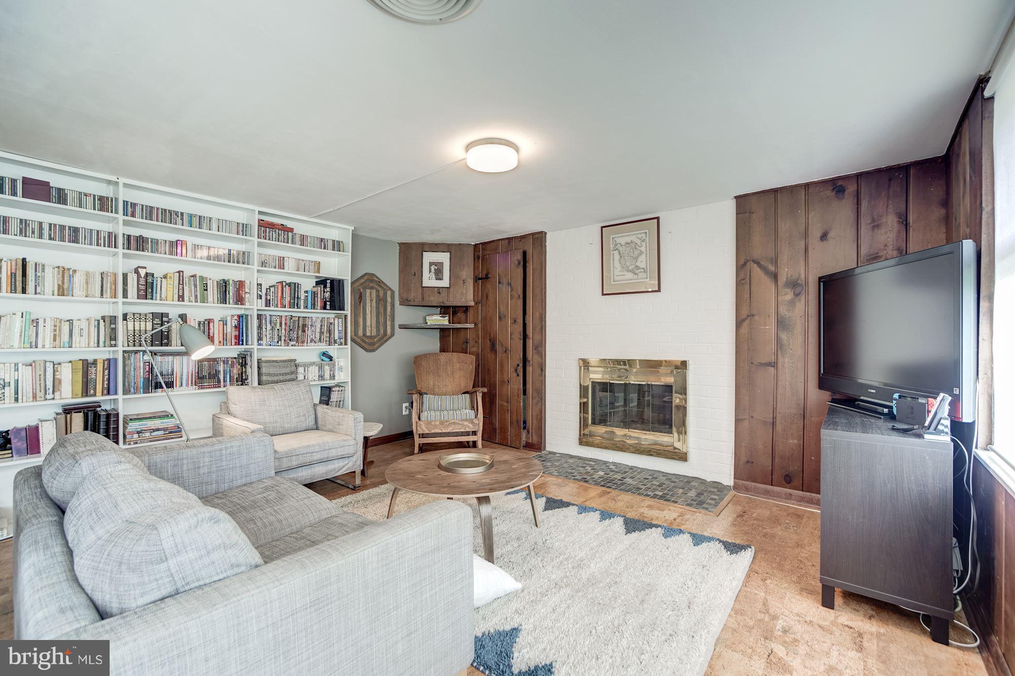 HOLMES RUN ACRES - Residential