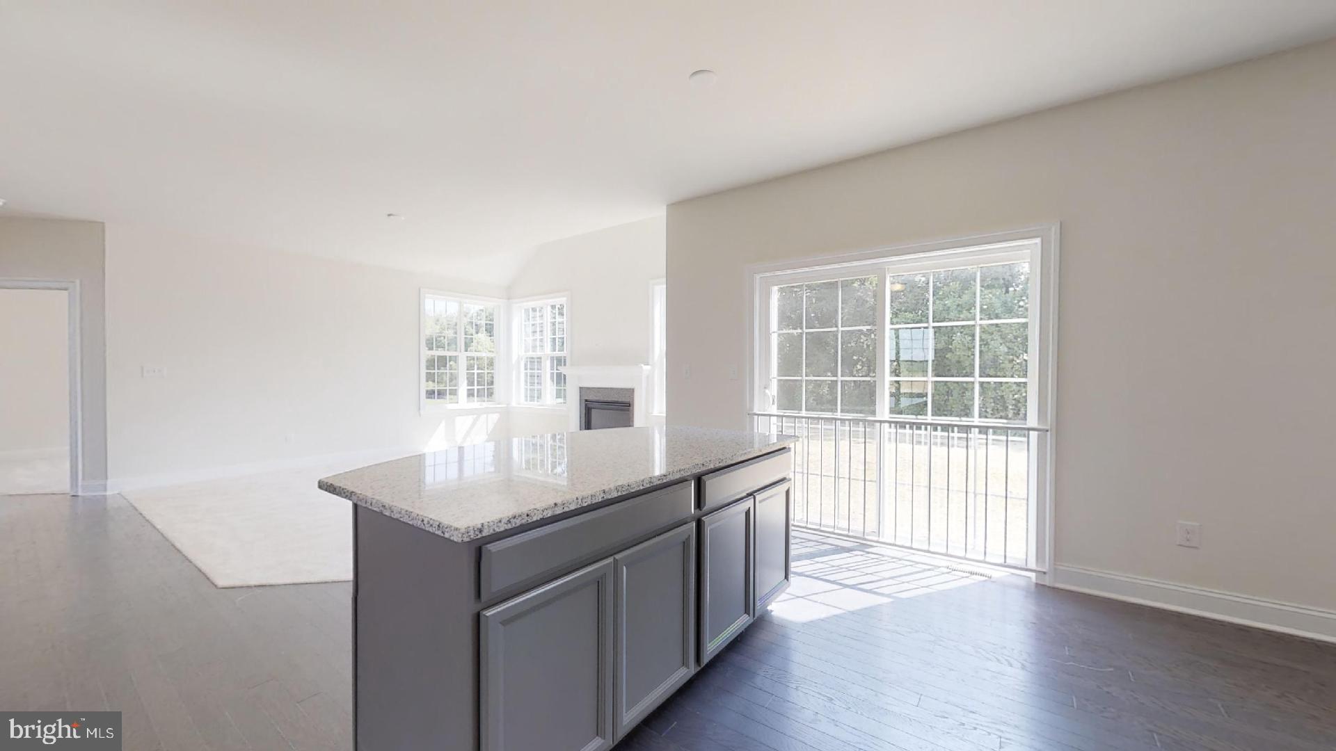 MOUNT FRIENDSHIP - Residential