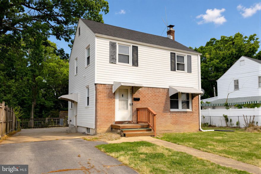 Seller now offering 3% toward buyers closing costs!!

Spacious &  Updated 4-Bedroom Home in the Heart of Lexington Park 
New Roof in last few years.
Welcome home to this move-in-ready, two-level gem offering the perfect blend of space, comfort, and value! With four bedrooms and 1.5 bathrooms, this home provides the flexibility you need for today’s lifestyle. The main level bedroom can be utilized for a variety of purposes; think home office, kids homeschool space, exercise room, craft/hobby room. 

Enjoy the fresh updates throughout, including brand new carpeting, and fresh paint giving the home a crisp, modern feel from top to bottom.
Extra Large rear yard