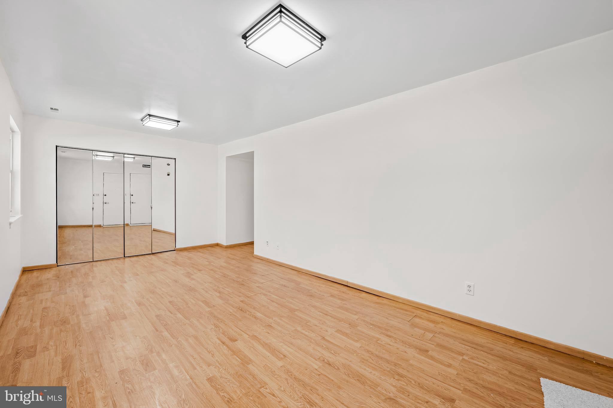 VELVET HILLS - Residential