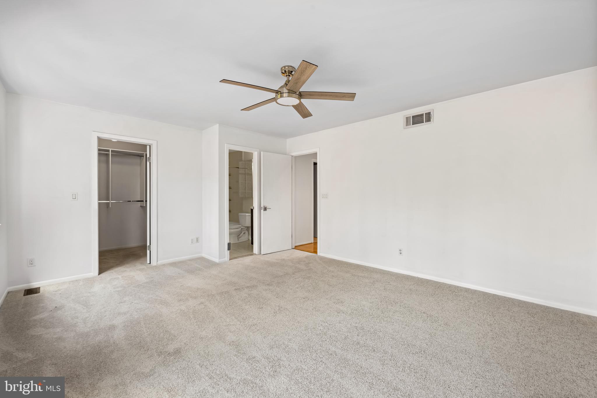 VELVET HILLS - Residential