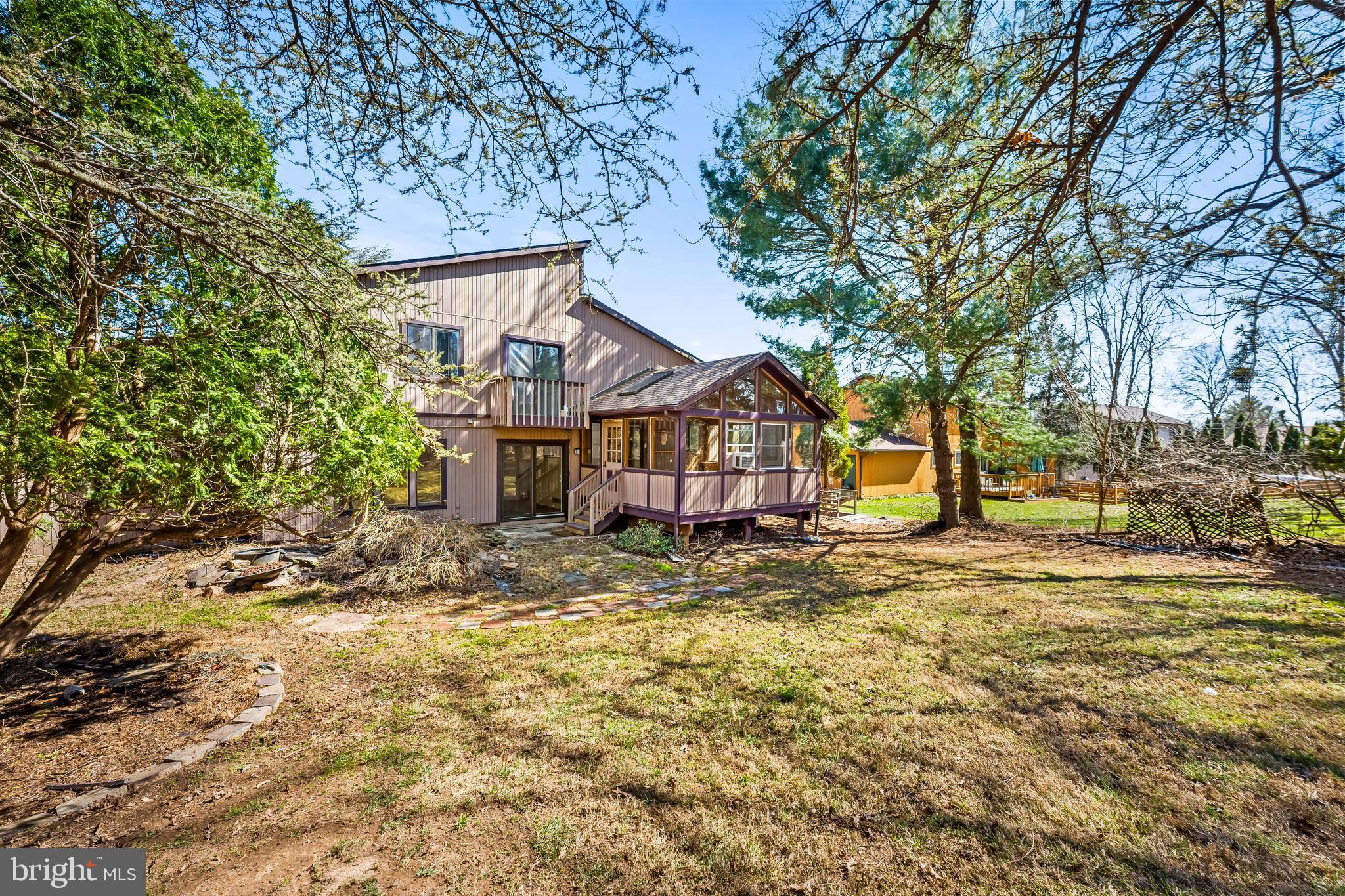 VELVET HILLS - Residential