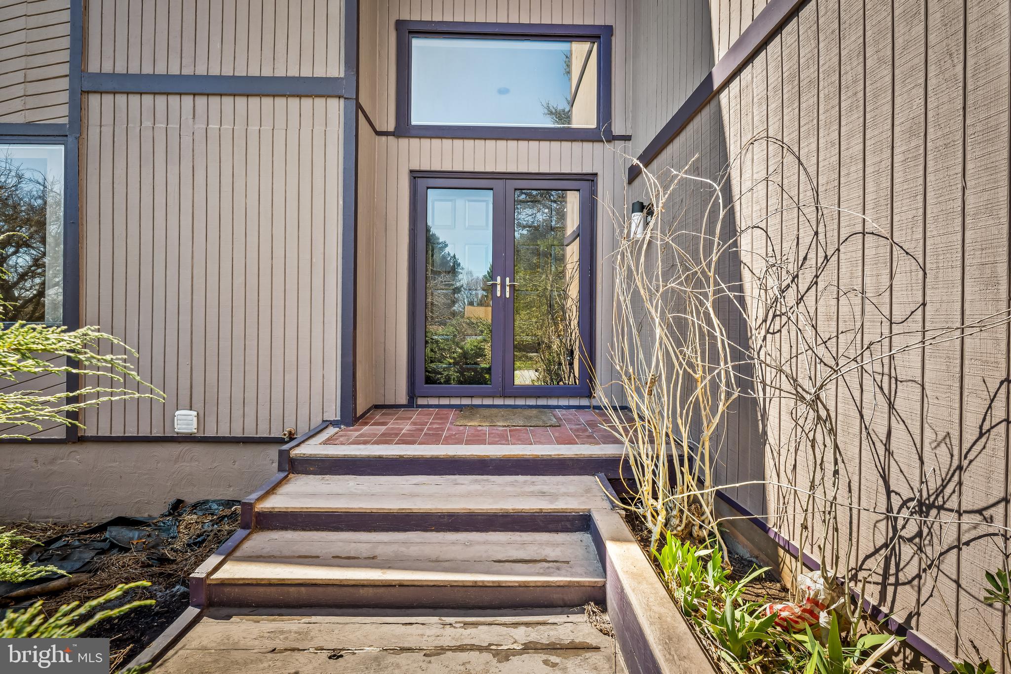 VELVET HILLS - Residential