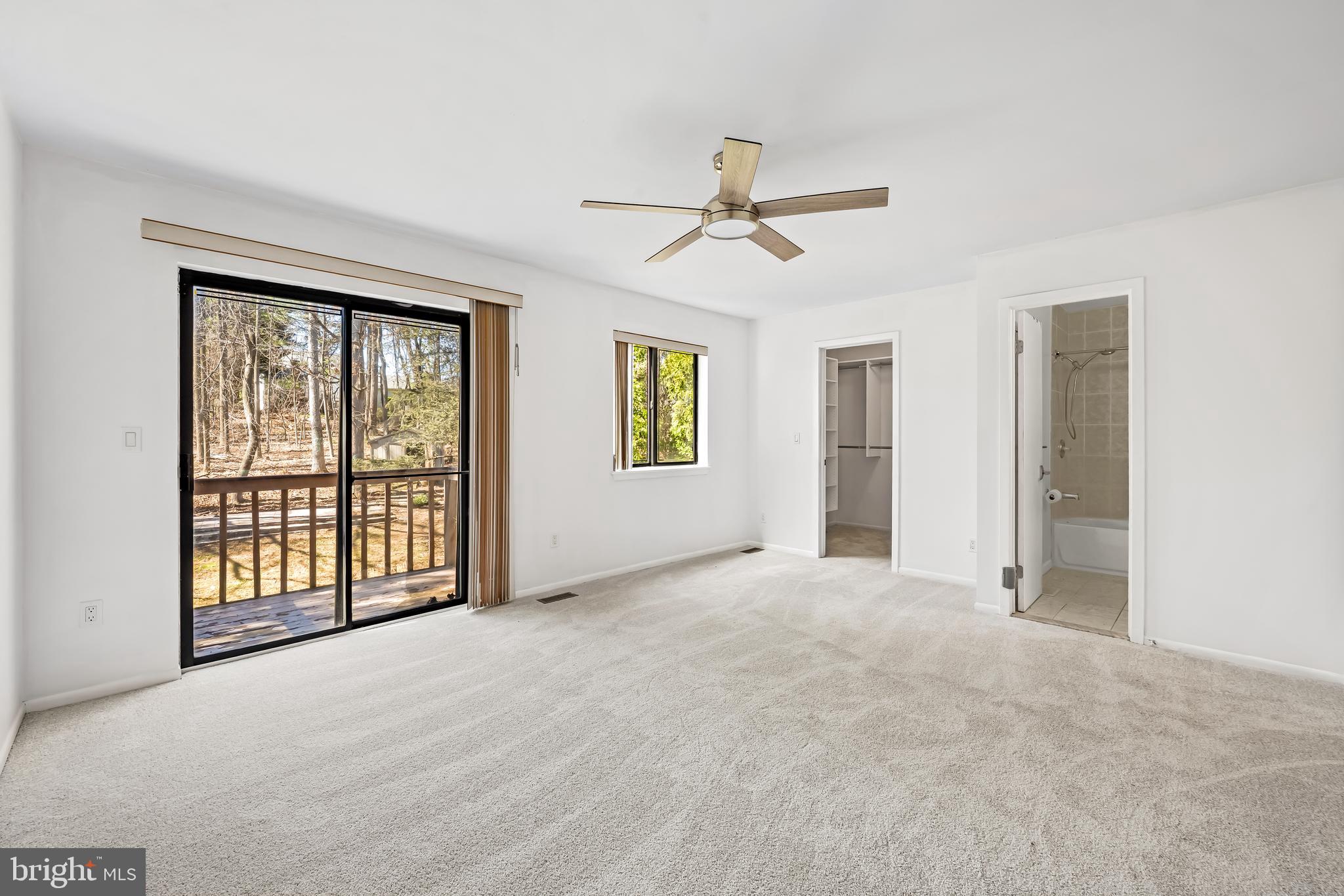 VELVET HILLS - Residential