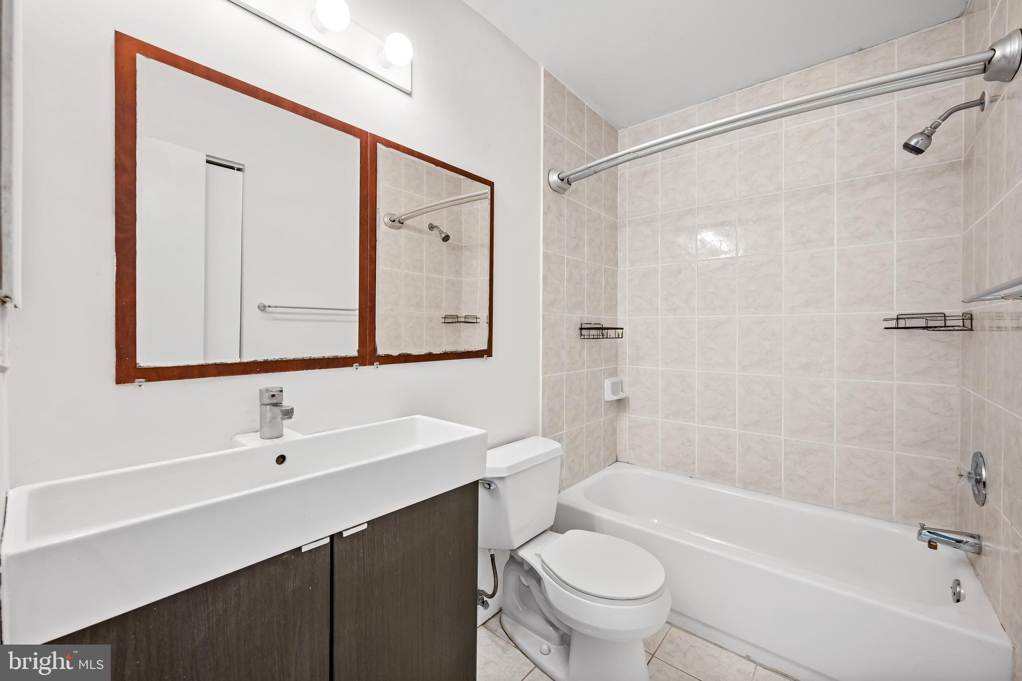 VELVET HILLS - Residential