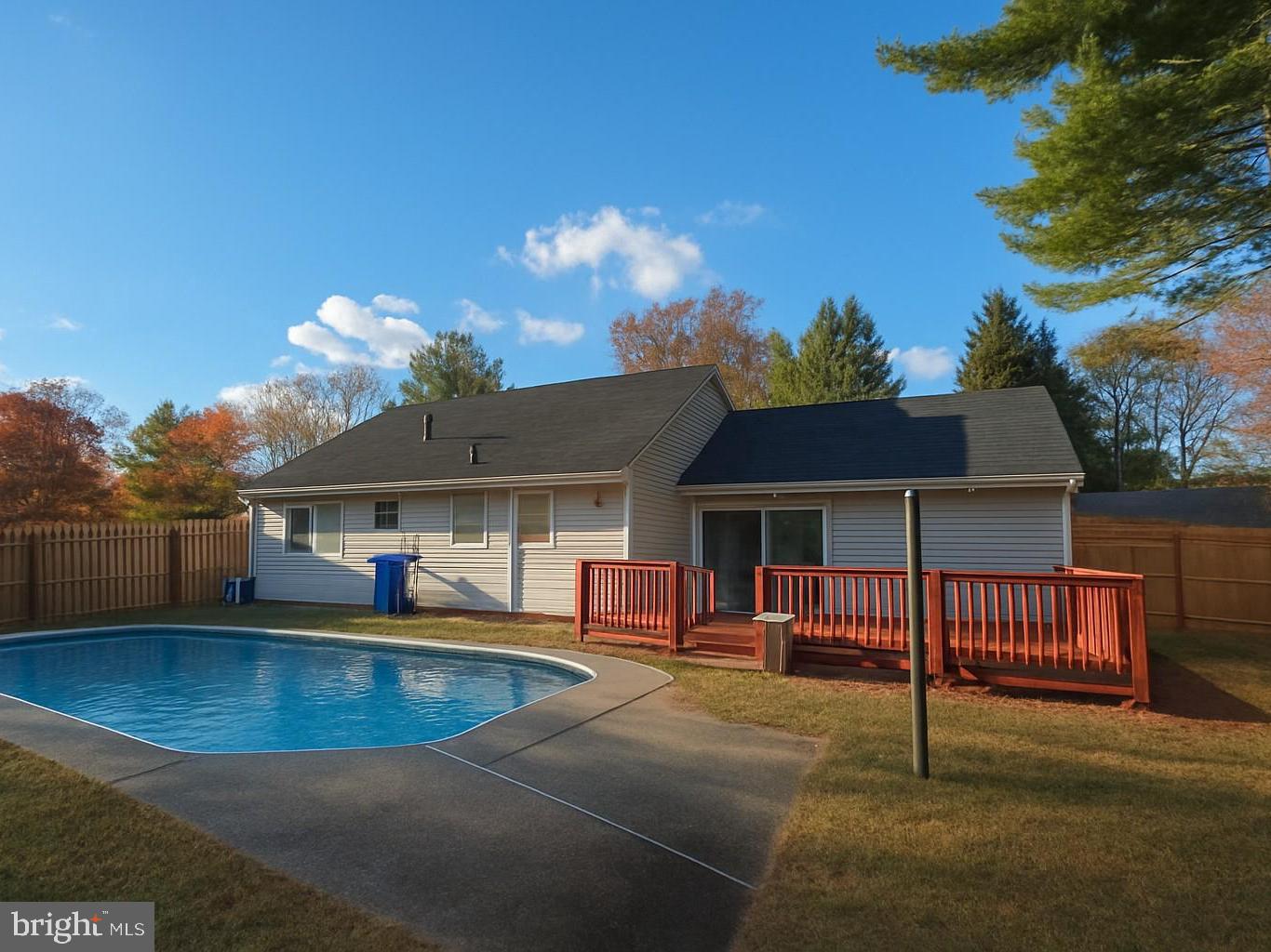 POINTER RIDGE - Residential