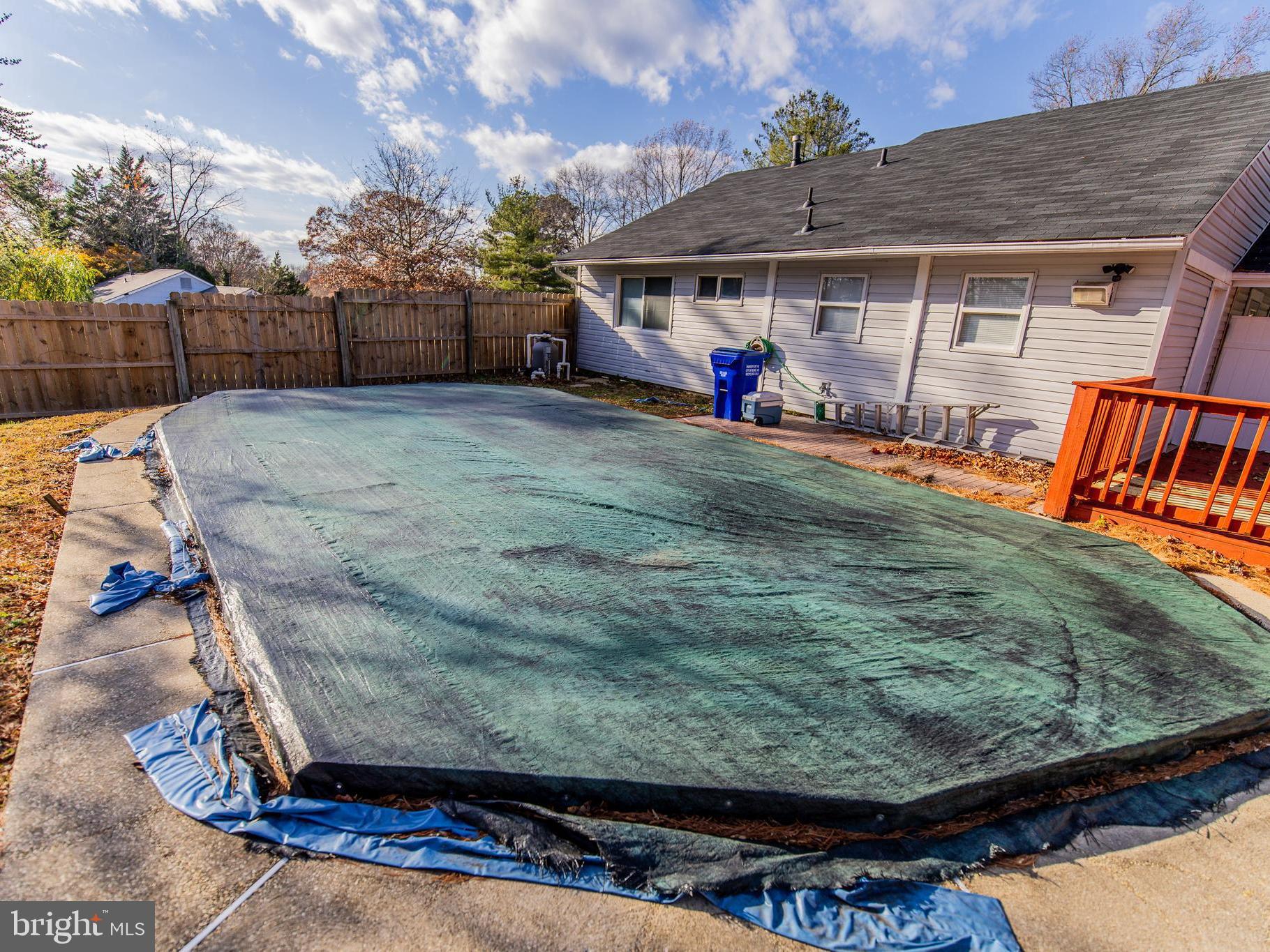 POINTER RIDGE - Residential