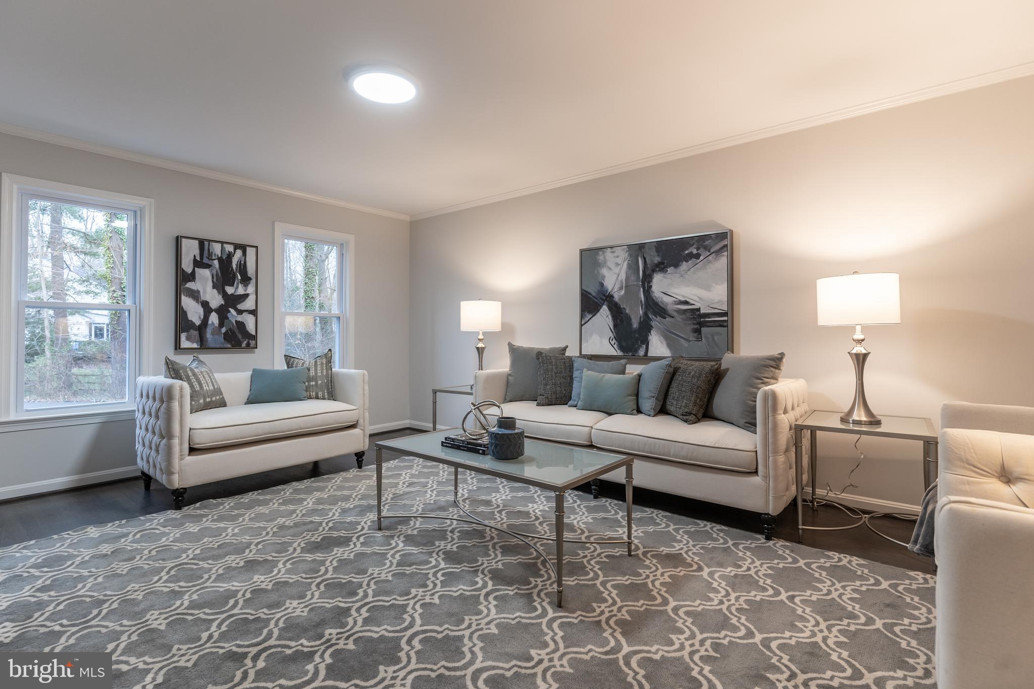 RESTON - Residential