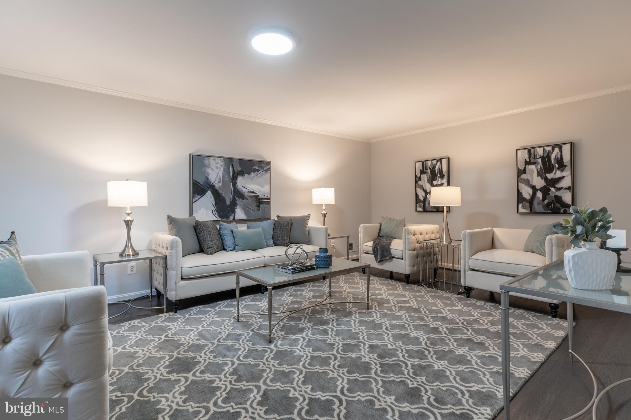 RESTON - Residential