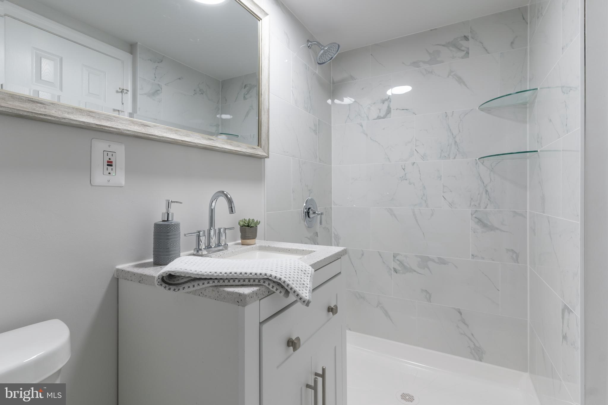 RESTON - Residential