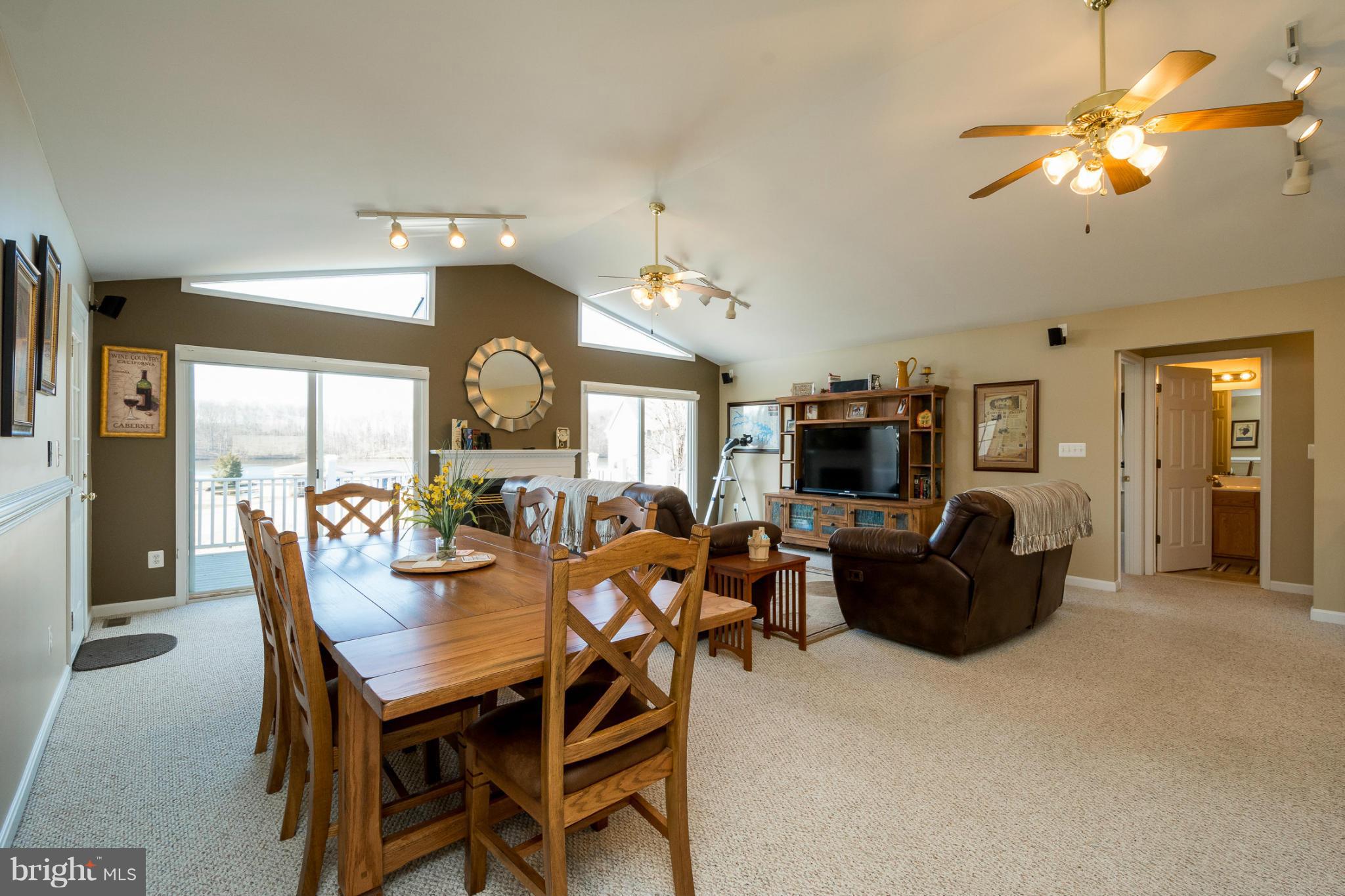 SOUTHWIND SHORES - Residential