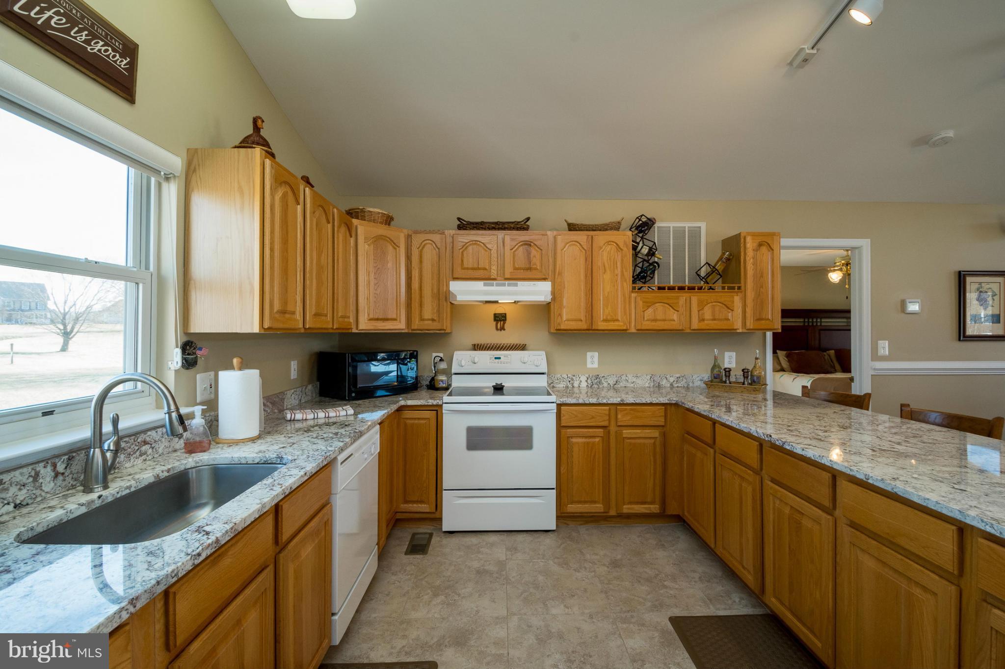 SOUTHWIND SHORES - Residential