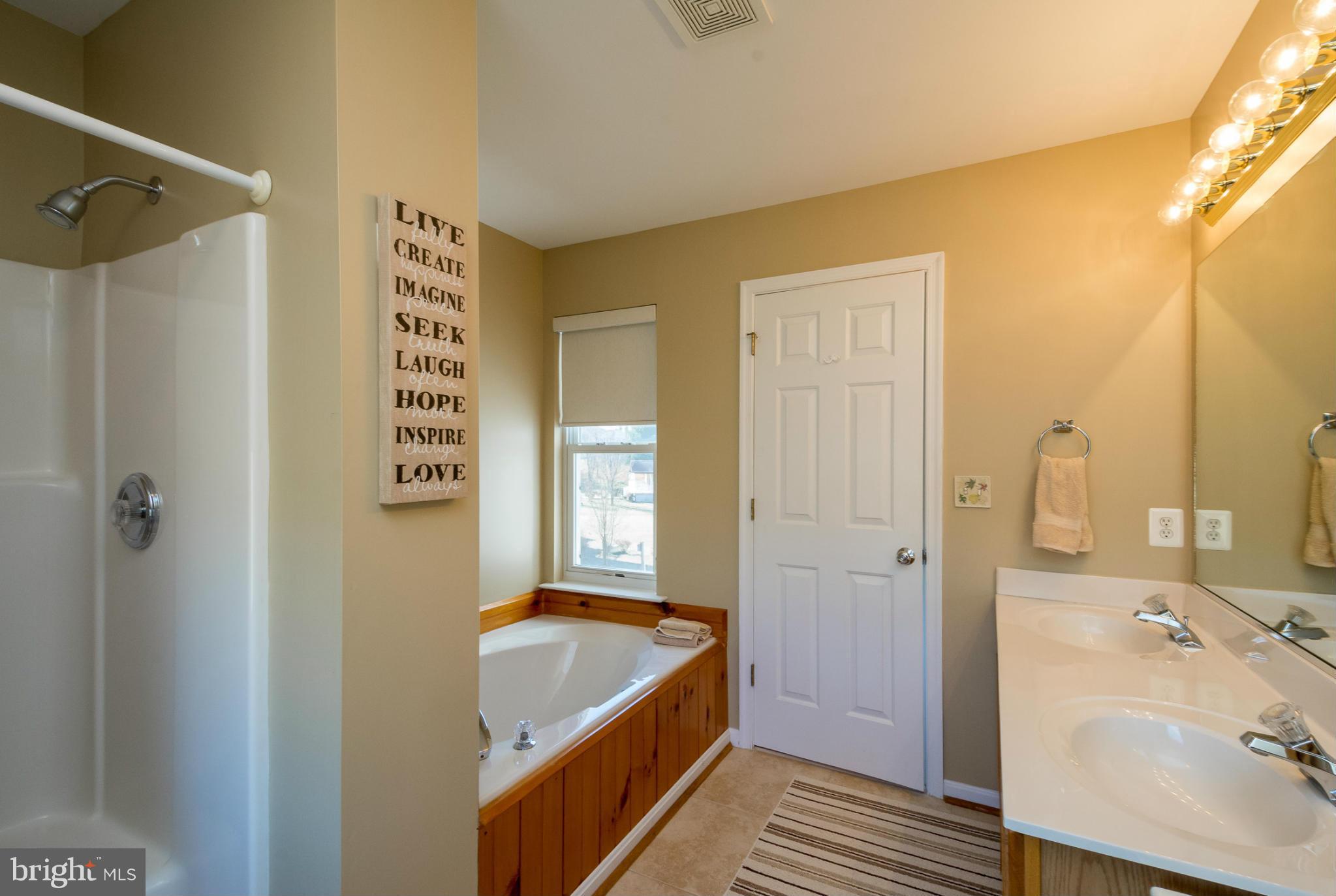 SOUTHWIND SHORES - Residential