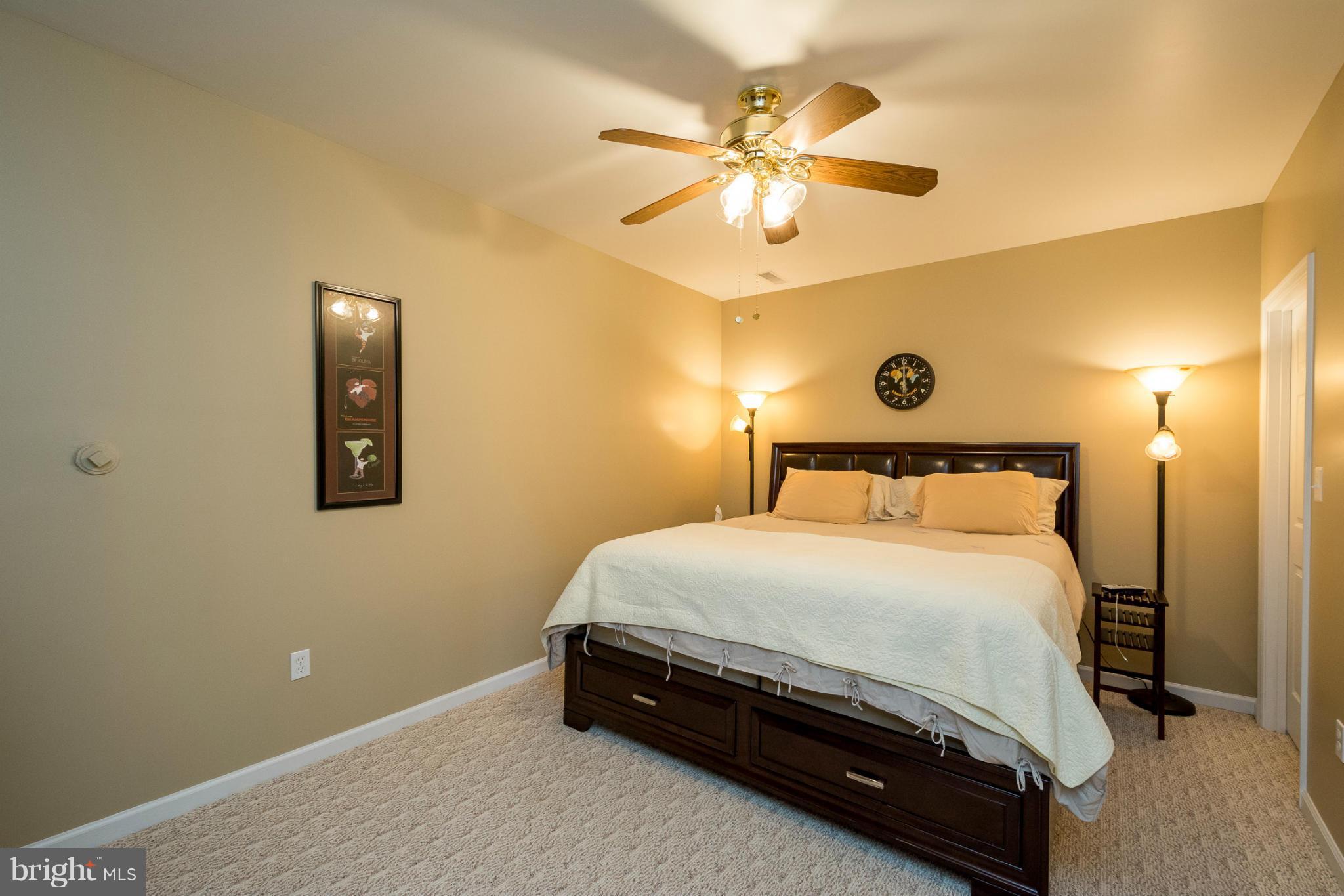 SOUTHWIND SHORES - Residential