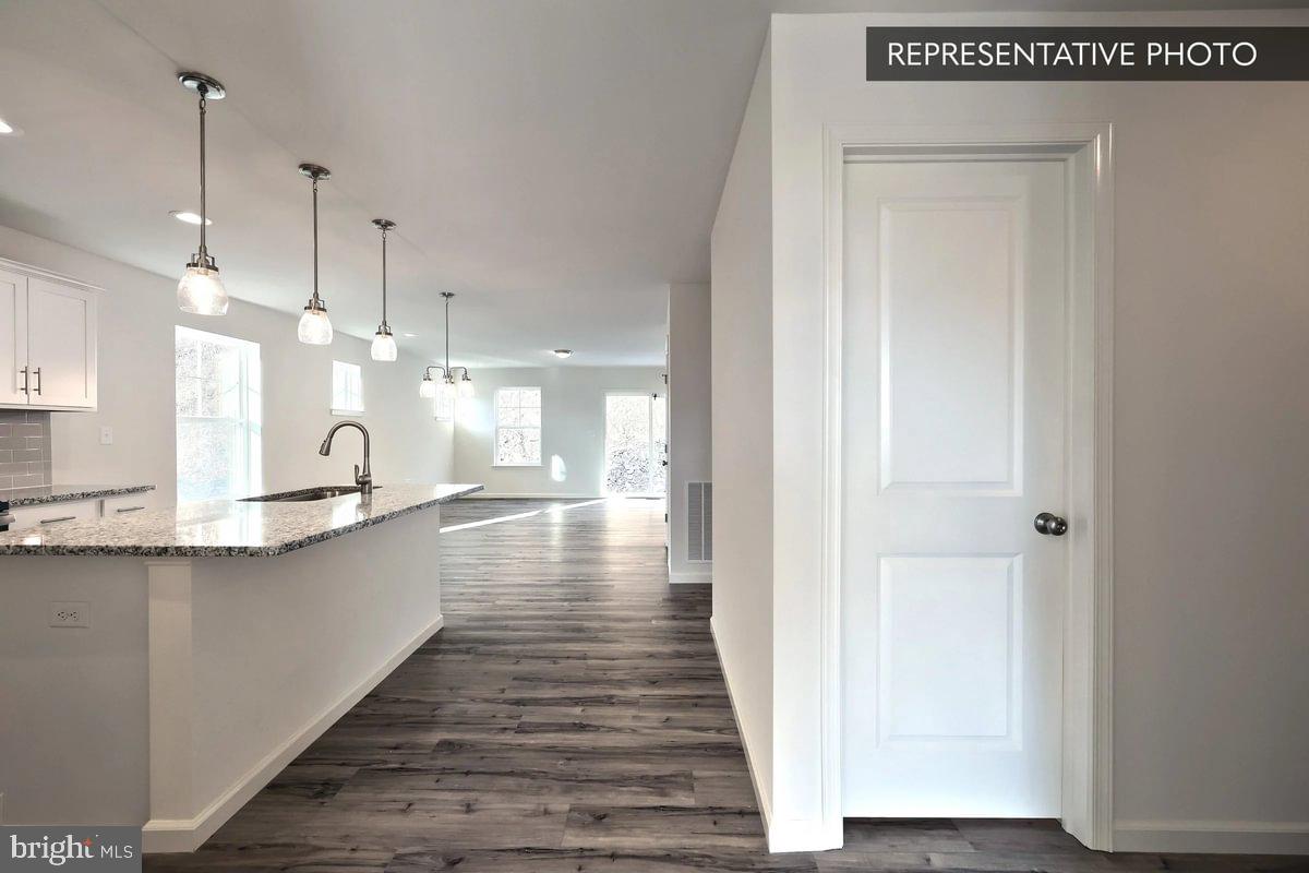 HILLS AT VALLEY VIEW - Residential