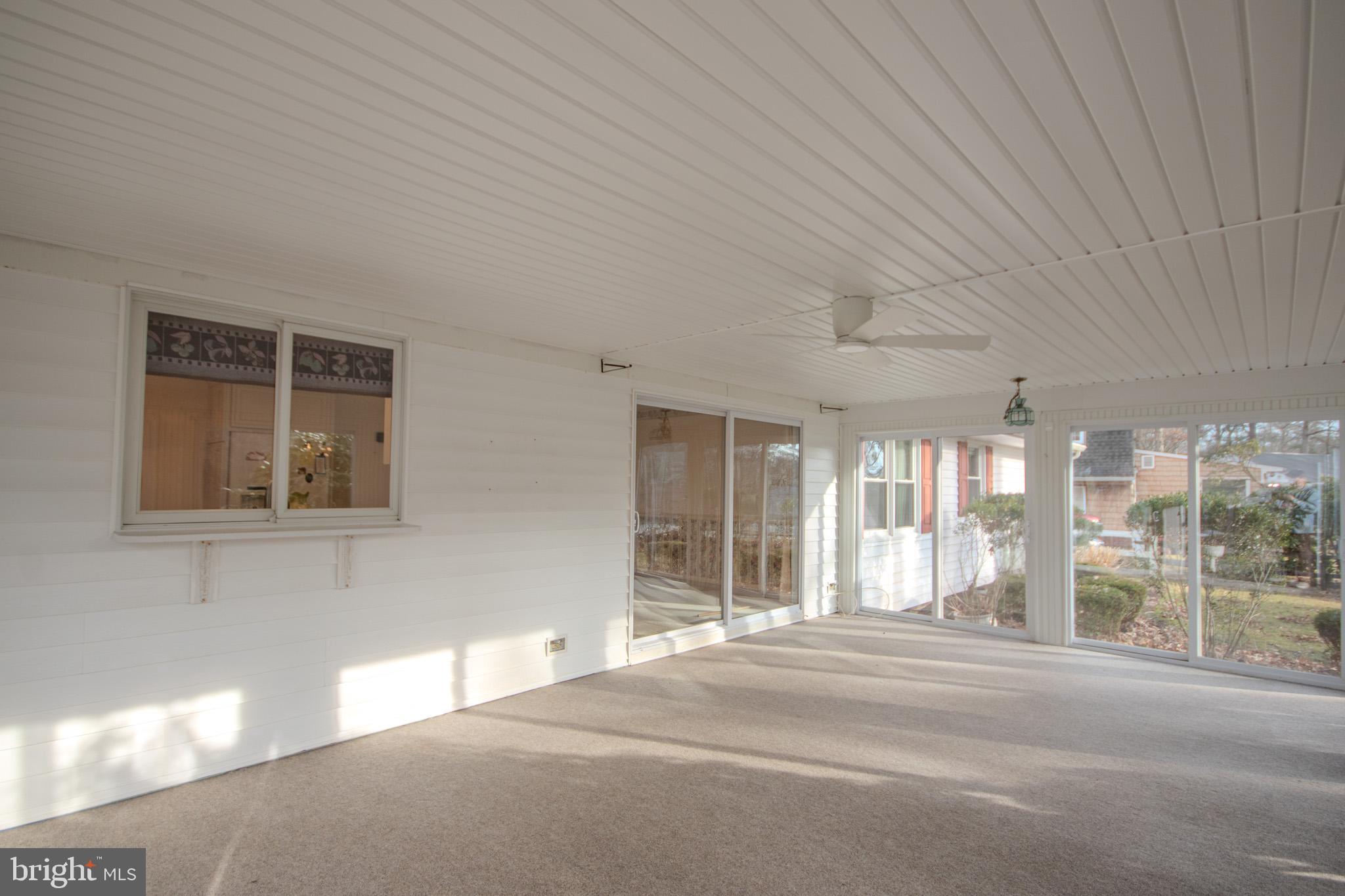 CHESTNUT HILLS - Residential